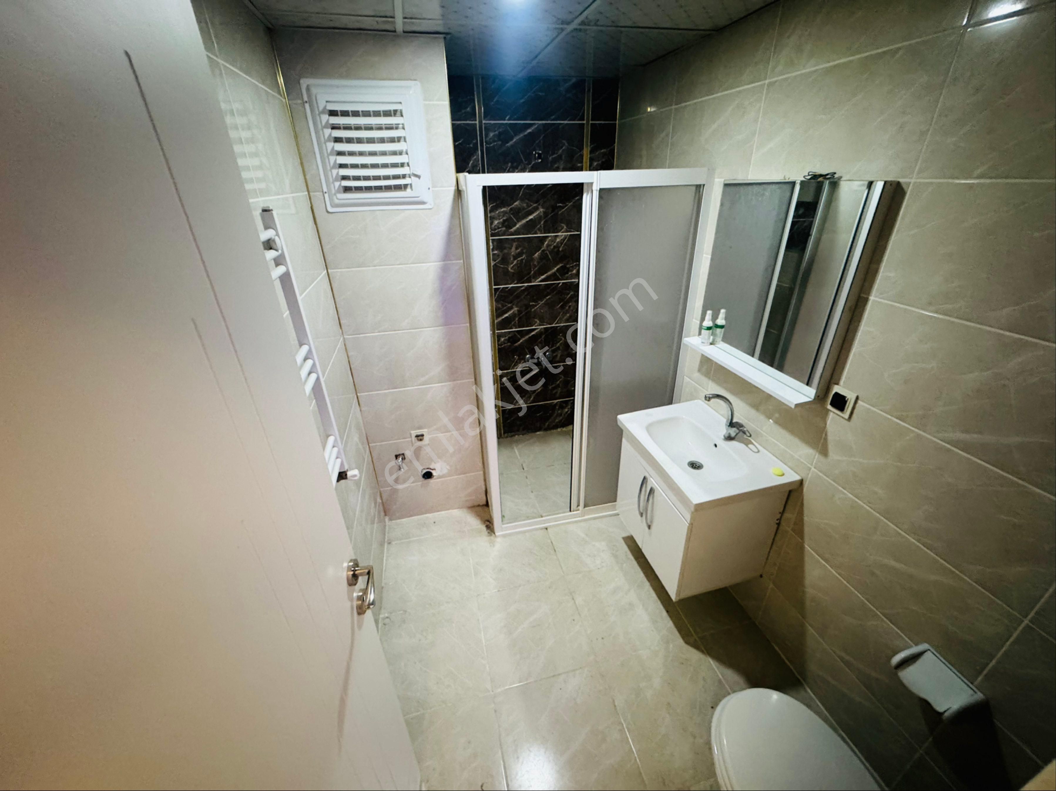 Sahibinden Kiralık | Geniş & Ferah | Köşe Başı | 2 Balkonlu 2+1 - Görsel 18