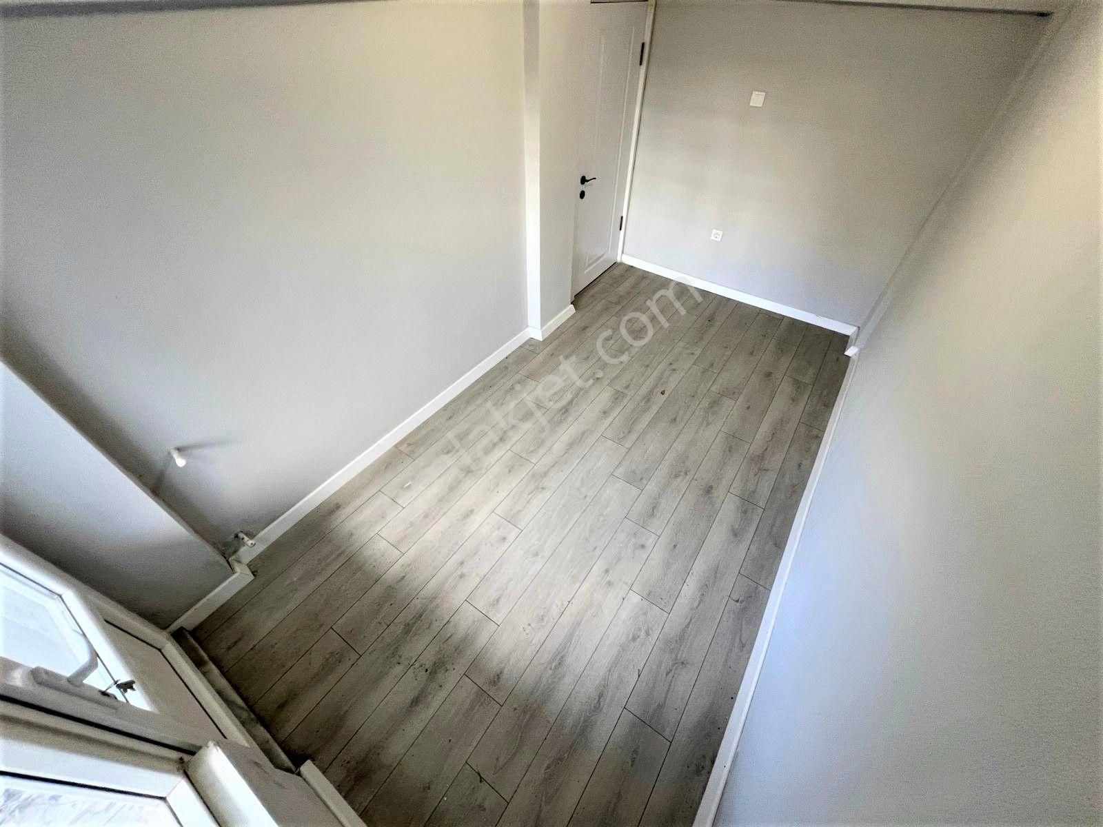 🟠🟠alfa'dan Akçay'da Satılık Bahçeli Fırsat Denize 100 Mt Mesafede 2+1 Geniş Daire - Görsel 5