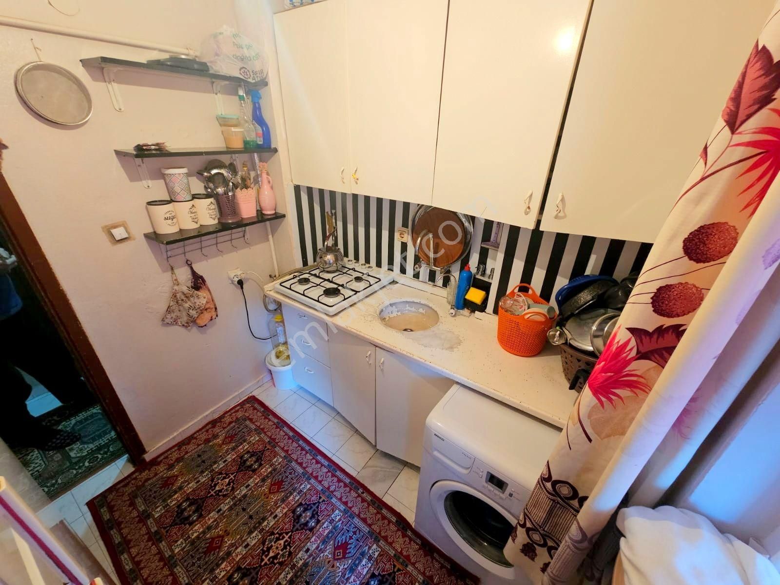 Bilgen Vatan'dan Hacıkadın Göbek'te Cadde Yakını Yüksek Giriş Kat Konumlu 3+1 - Görsel 15