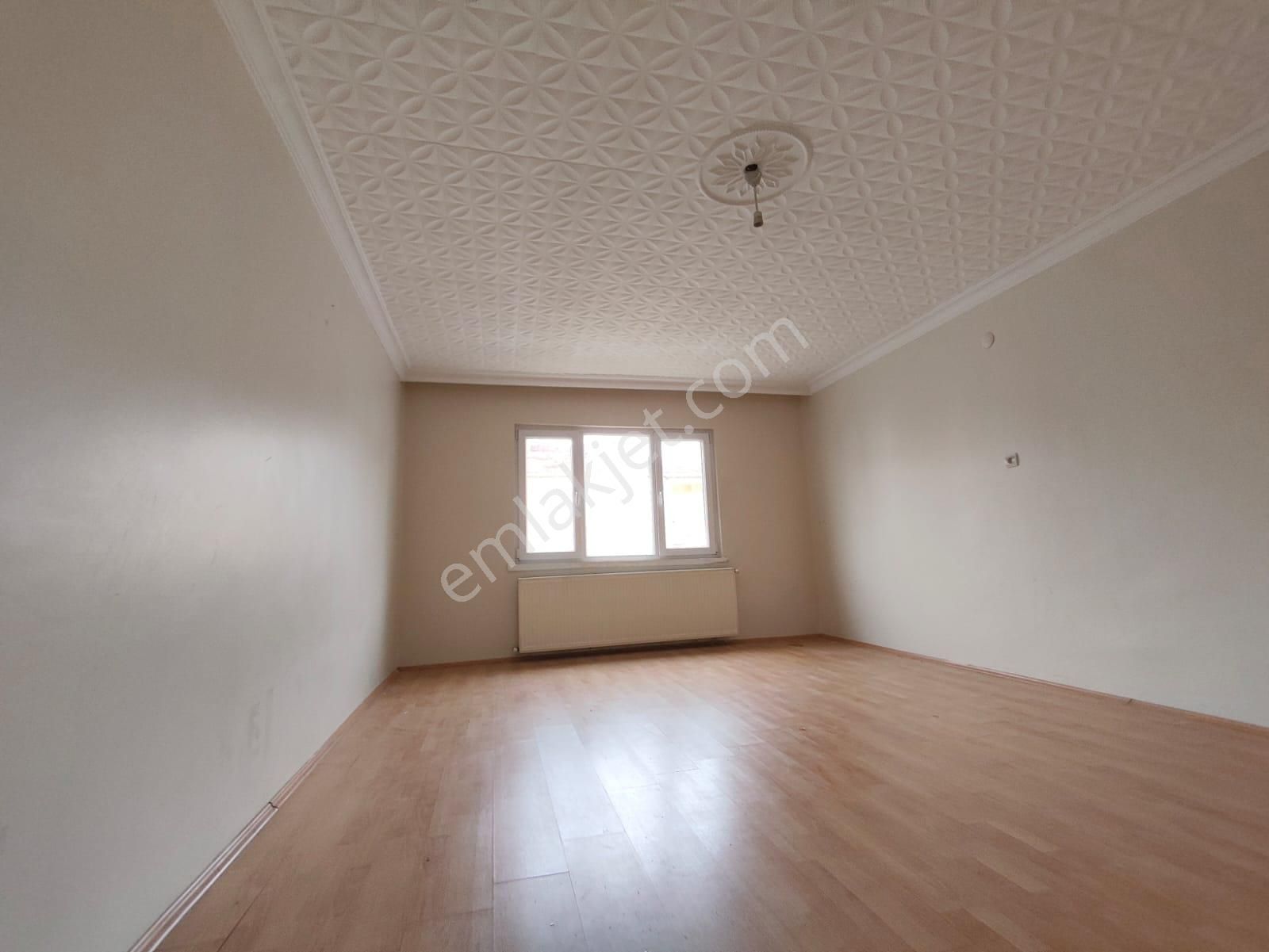 Yılmaz Gayrimenkul 3+1 Ön Cephe Kıralık Yapılı Masrafsız Mavı Okul Yanı - Görsel 16