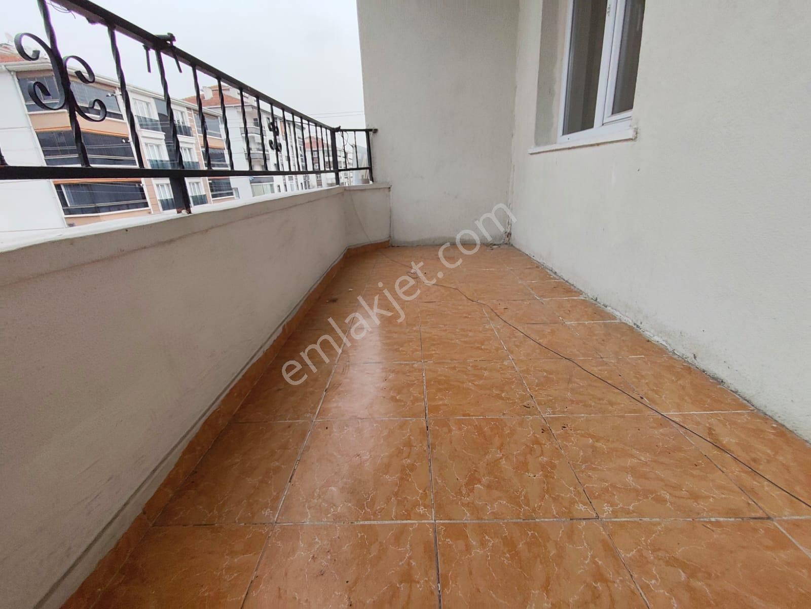 Yılmaz Gayrimenkul 3+1 Ön Cephe Kıralık Yapılı Masrafsız Mavı Okul Yanı - Görsel 31