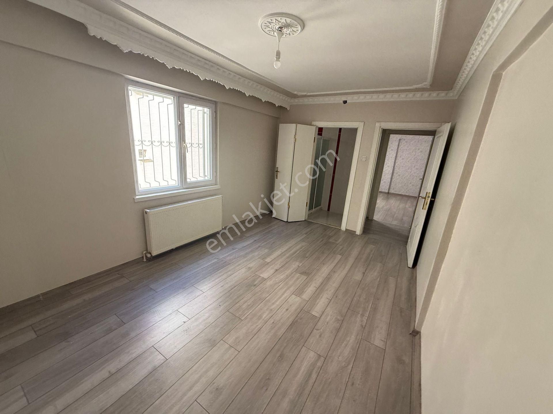 Bilgen Vatan'dan Aktepe Merkez'de Cadde Yakını Yüksek Giriş Ebeveyn Banyolu 3+1 Geniş Daire - Görsel 22