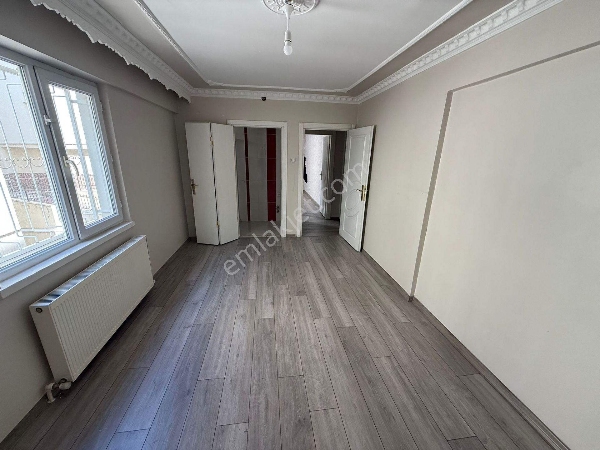 Bilgen Vatan'dan Aktepe Merkez'de Cadde Yakını Yüksek Giriş Ebeveyn Banyolu 3+1 Geniş Daire - Görsel 17