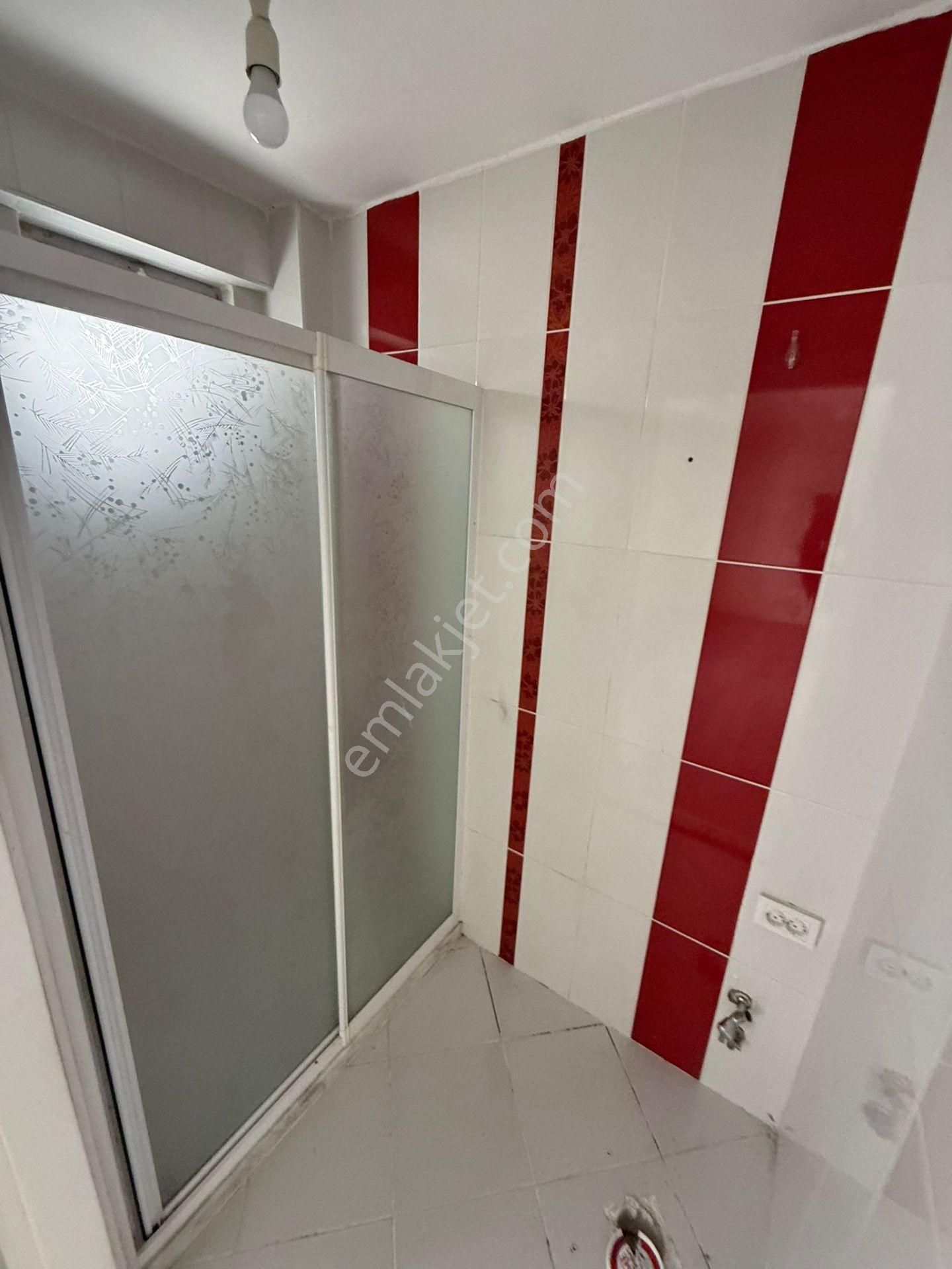 Bilgen Vatan'dan Aktepe Merkez'de Cadde Yakını Yüksek Giriş Ebeveyn Banyolu 3+1 Geniş Daire - Görsel 19