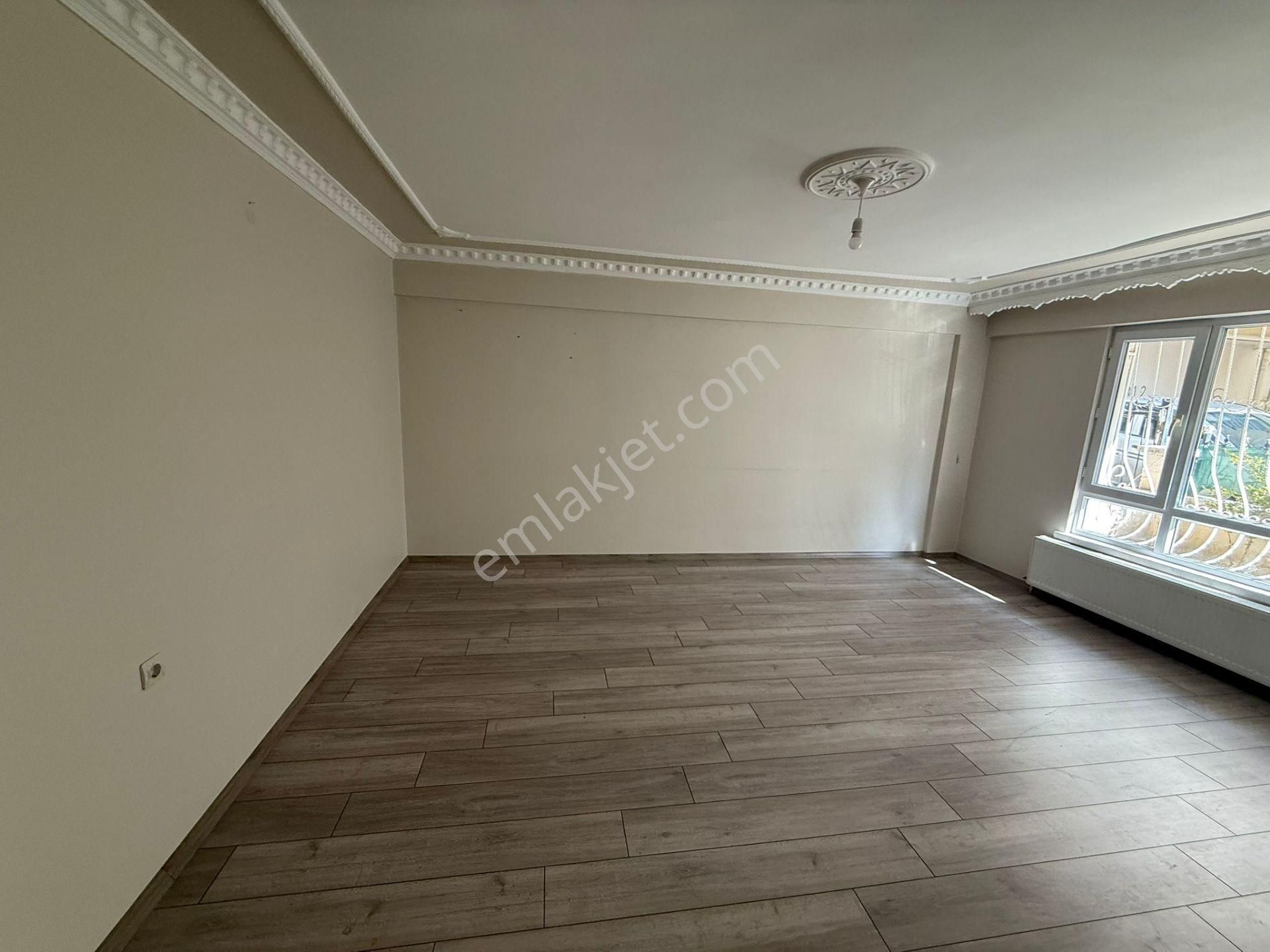 Bilgen Vatan'dan Aktepe Merkez'de Cadde Yakını Yüksek Giriş Ebeveyn Banyolu 3+1 Geniş Daire - Görsel 9