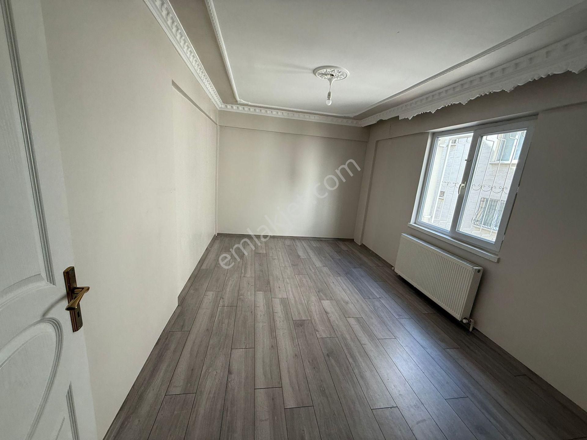 Bilgen Vatan'dan Aktepe Merkez'de Cadde Yakını Yüksek Giriş Ebeveyn Banyolu 3+1 Geniş Daire - Görsel 15