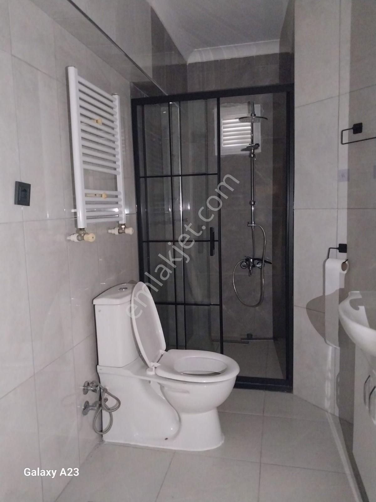 Bilgen Vatan'dan Uyanış Mahallesi Cadde Üzeri Yeni Bina Giriş Kat Ön Cephe Masrafsız Yapılı 3+1 - Görsel 6