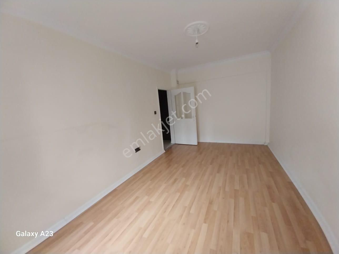 Bilgen Vatan'dan Uyanış Mahallesi Cadde Üzeri Yeni Bina Giriş Kat Ön Cephe Masrafsız Yapılı 3+1 - Görsel 28