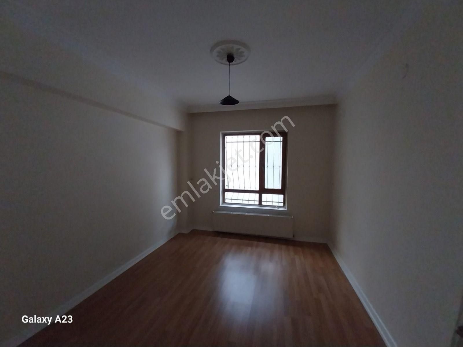 Bilgen Vatan'dan Uyanış Mahallesi Cadde Üzeri Yeni Bina Giriş Kat Ön Cephe Masrafsız Yapılı 3+1 - Görsel 25