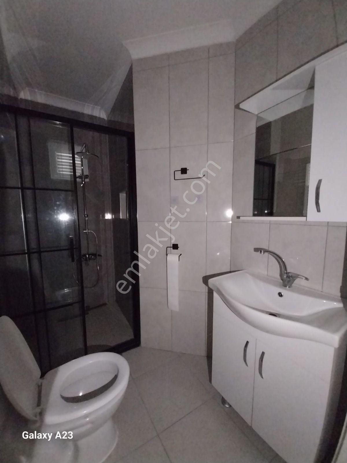 Bilgen Vatan'dan Uyanış Mahallesi Cadde Üzeri Yeni Bina Giriş Kat Ön Cephe Masrafsız Yapılı 3+1 - Görsel 22