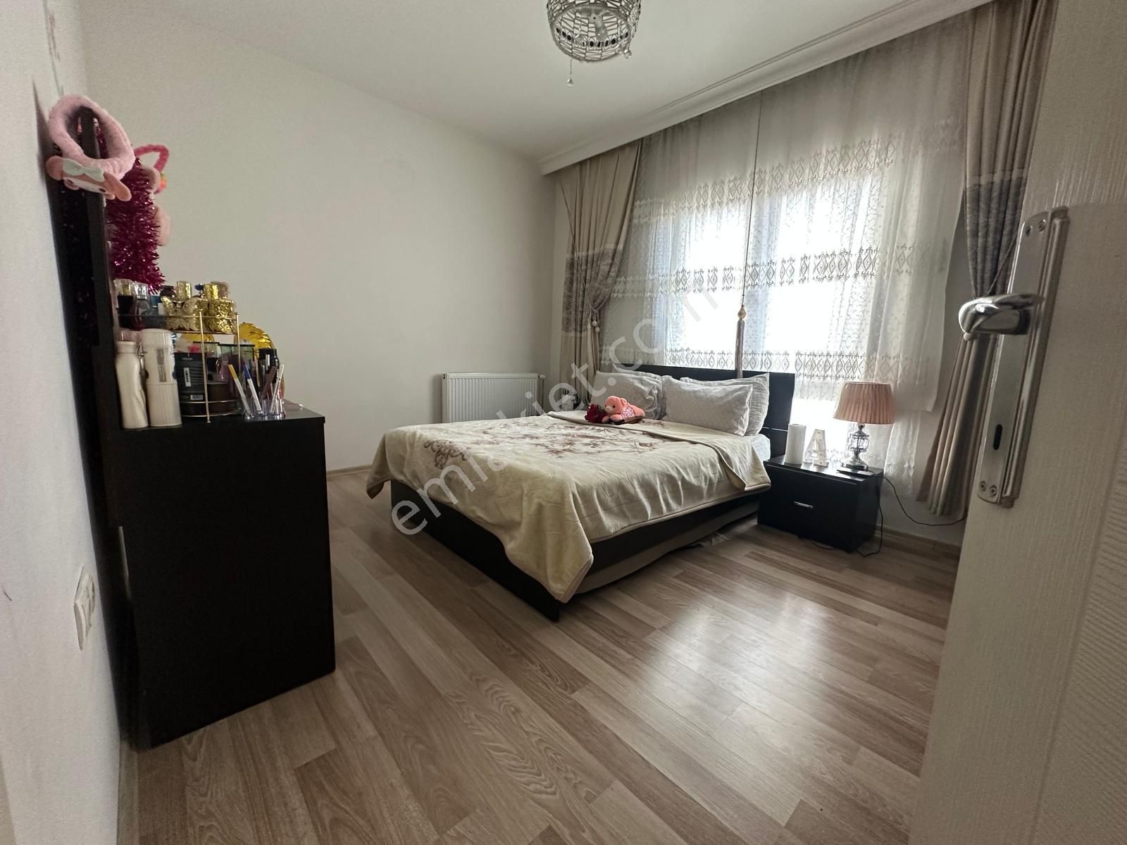 Bilgen Vatan'dan Yeşiltepe'de Cadde Üzeri Düzlükte 8. Kat Manzaralı 3+1 En Yeni Binada - Görsel 4