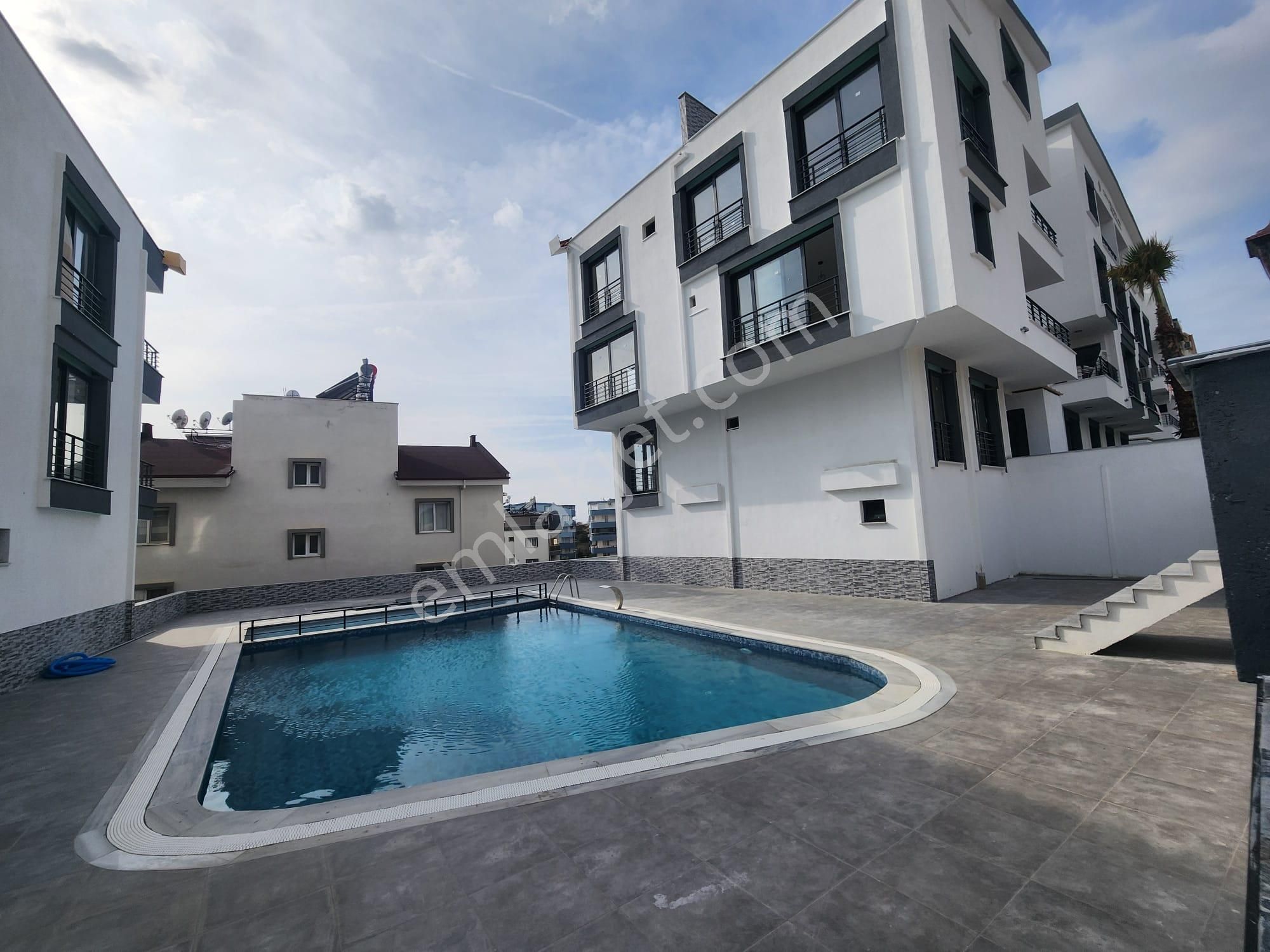 Didim Efeler Mahallesi’nde Site İçerisinde Satılık 3+1 Dubleks Daire Fiyat: 6.500.000tl