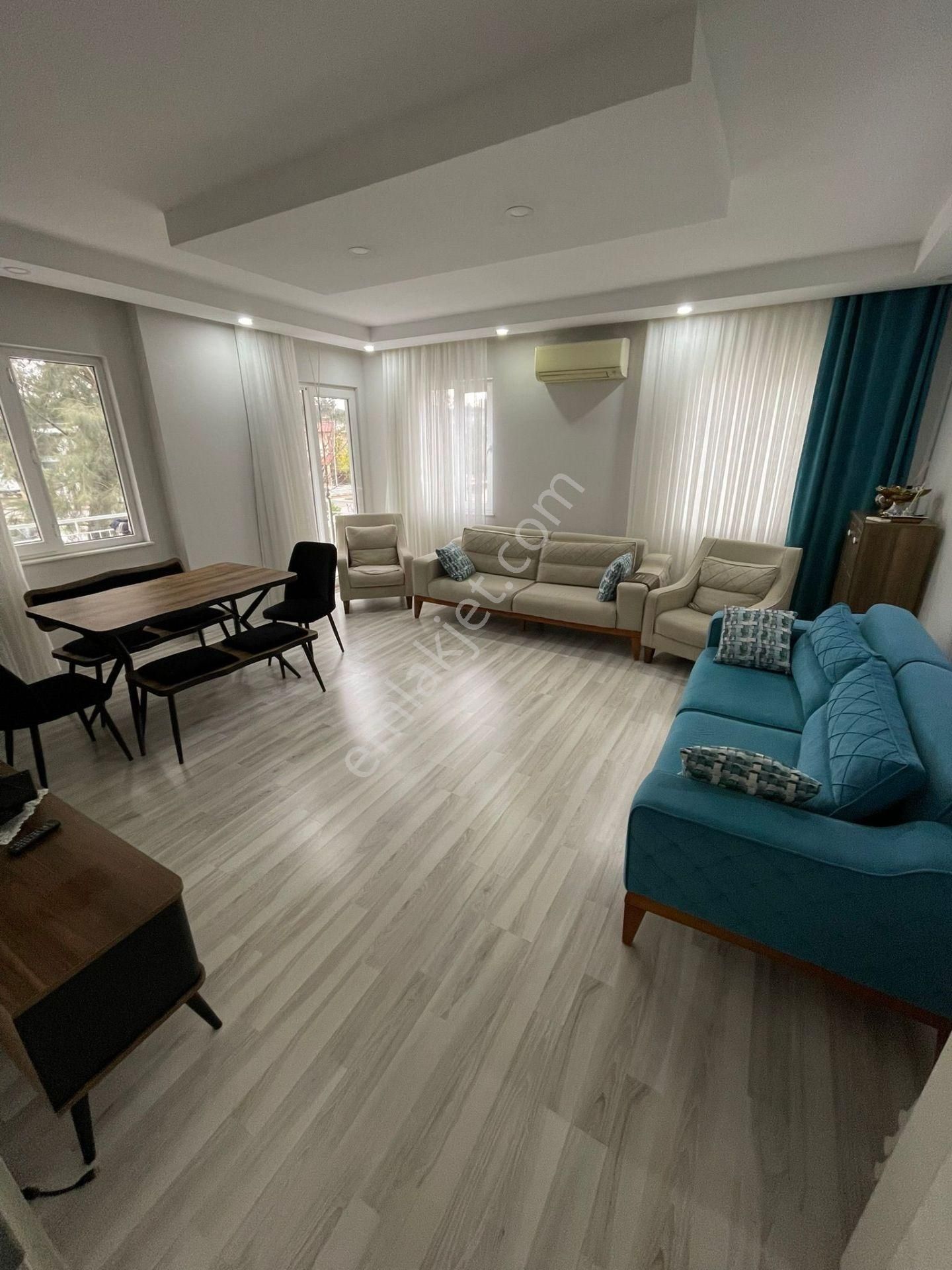 İçi Komple Yenilenmiş 3+1 Tramwaya 200 Metre Geniş Kulanışlı Daire - Görsel 6