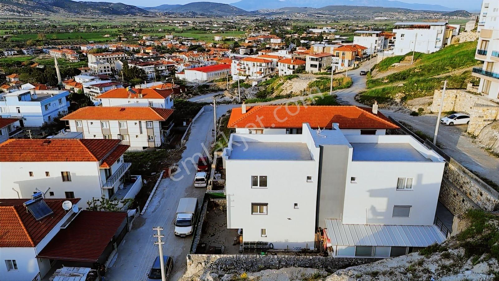 Foça Kazım Dirik Mah. Satılık Teraslı 2+1 Daire - Görsel 28