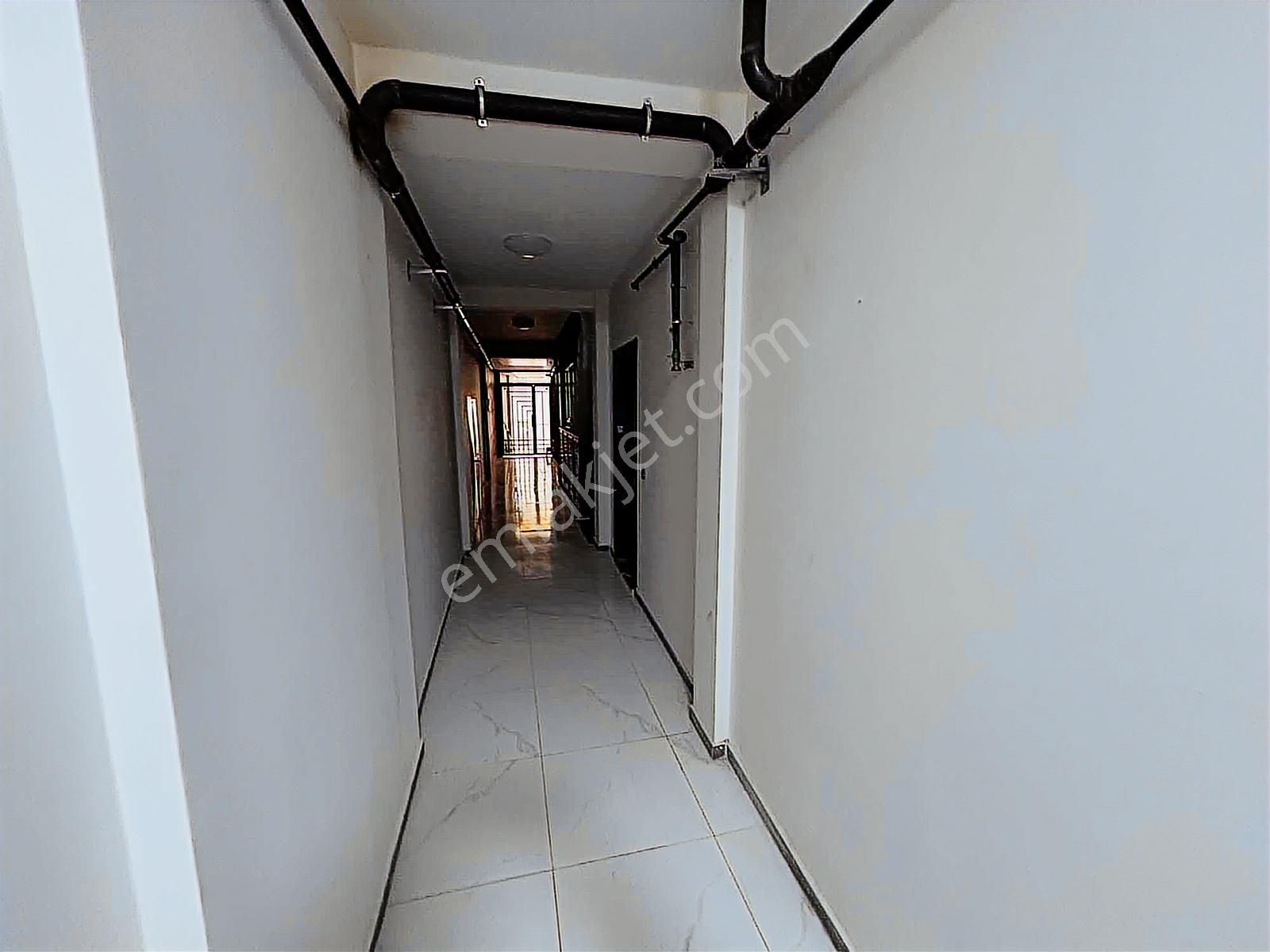 Kuşadası Merkezde Sıfır Doğalgazlı 2+1 Fırsat Daire - Görsel 6