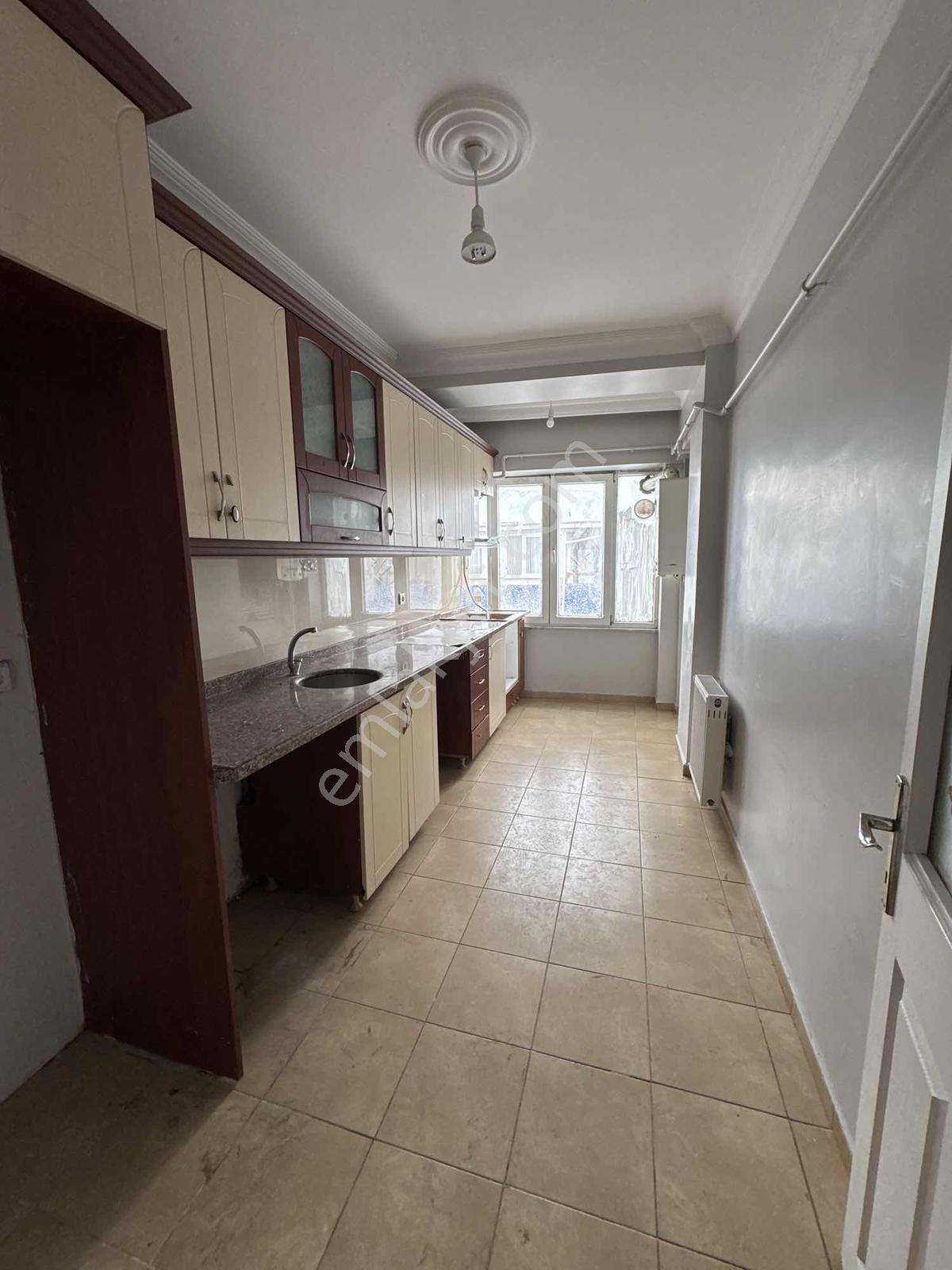 İnönü Mah Belde Caddesi Üzerinde Kiralık 3+1 Daire - Görsel 6