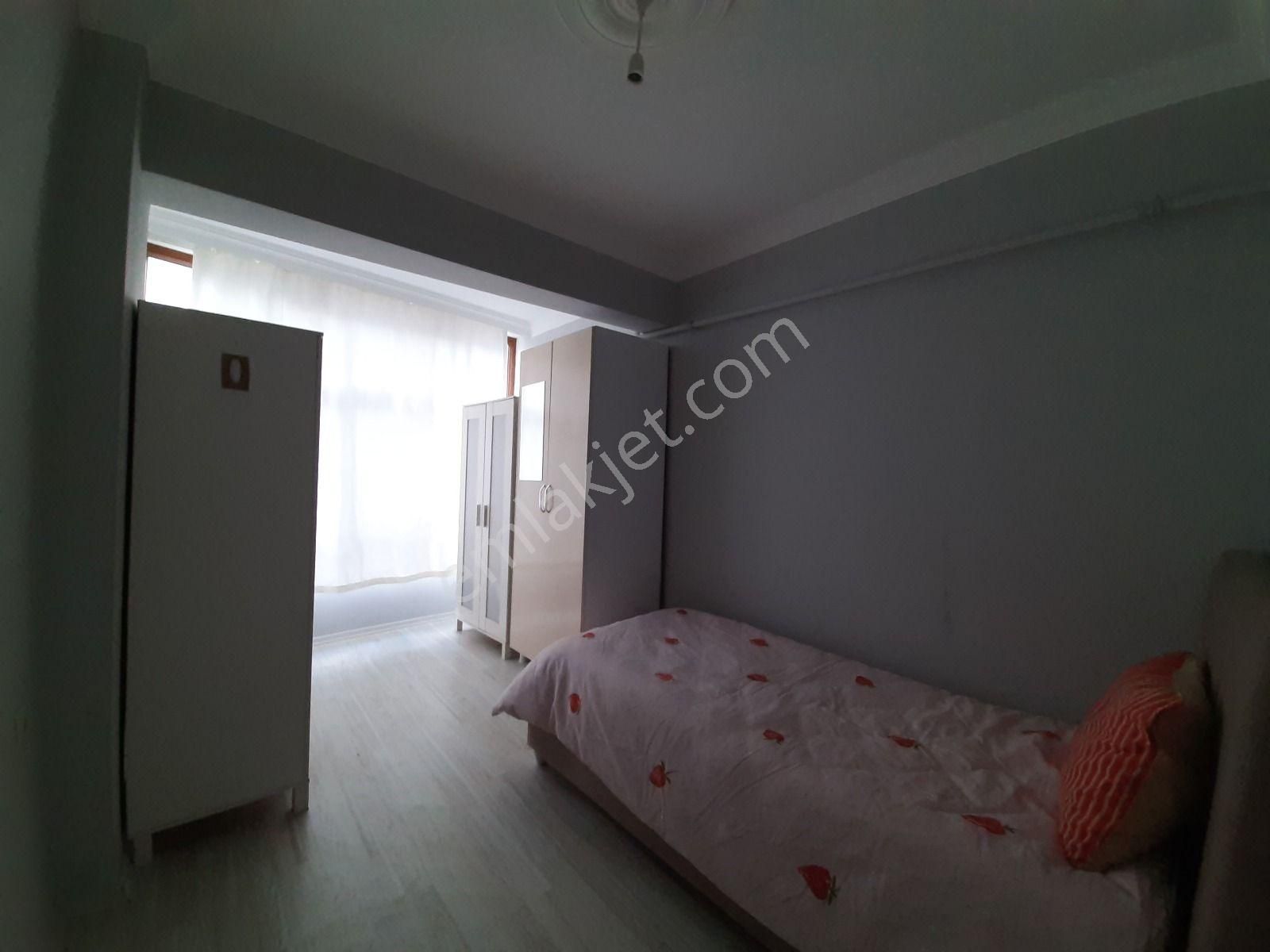 Deniz Manzaralı, Barbekülü Geniş Balkon – Site İçinde Eşyalı 2+1 Kiralık - Görsel 8