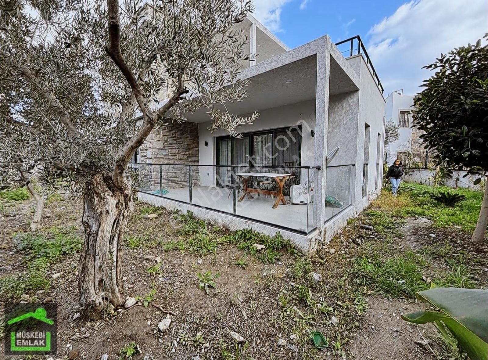 Yahşi Sahilde Havuzlu Sitede Eşyalı Kiralık 3+1 Bahçe Katı Daire - Görsel 8