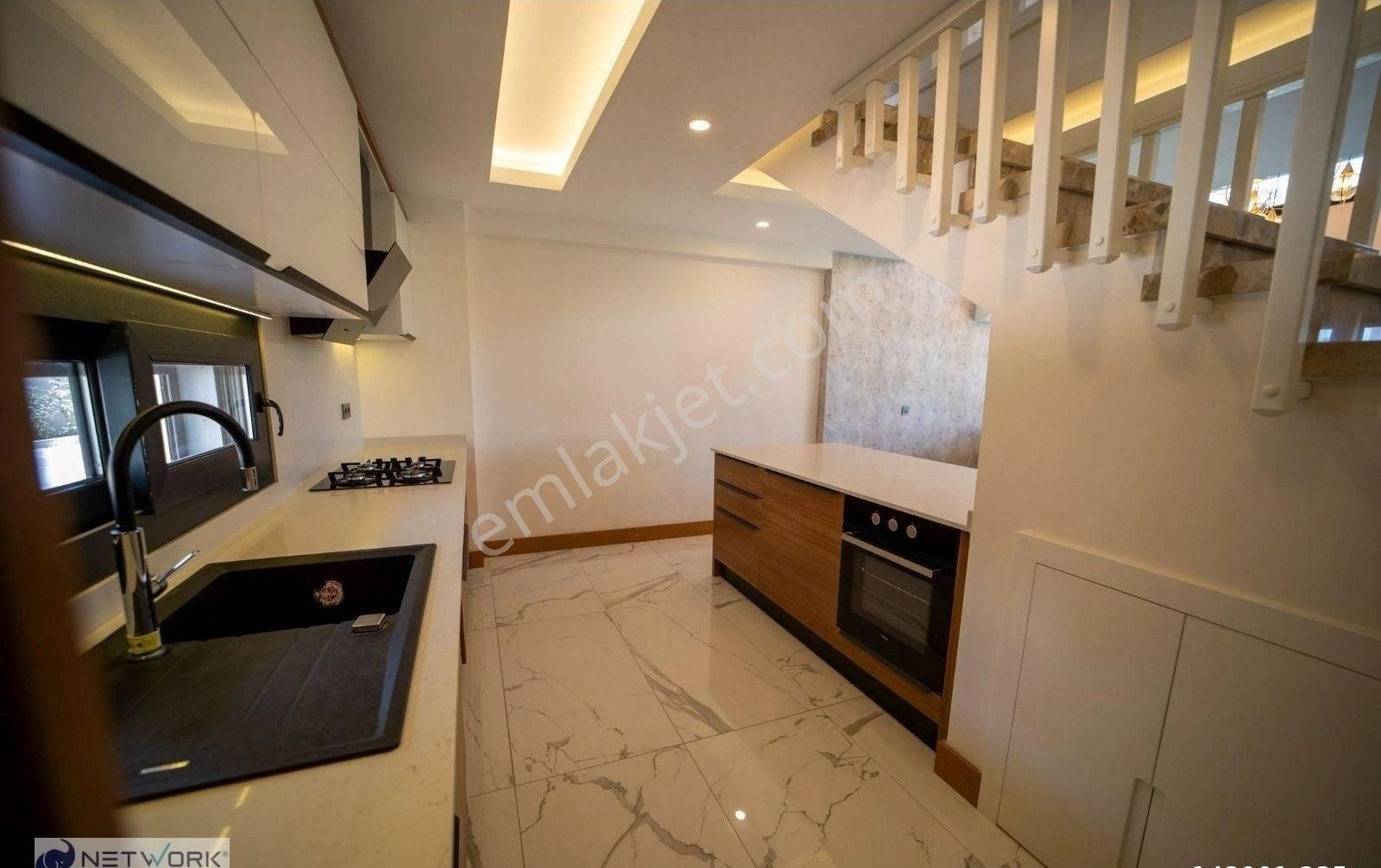 Kuşadası Sahil Siteleri Bölgesinde Sıfırmüstakil Villalalar - Görsel 17