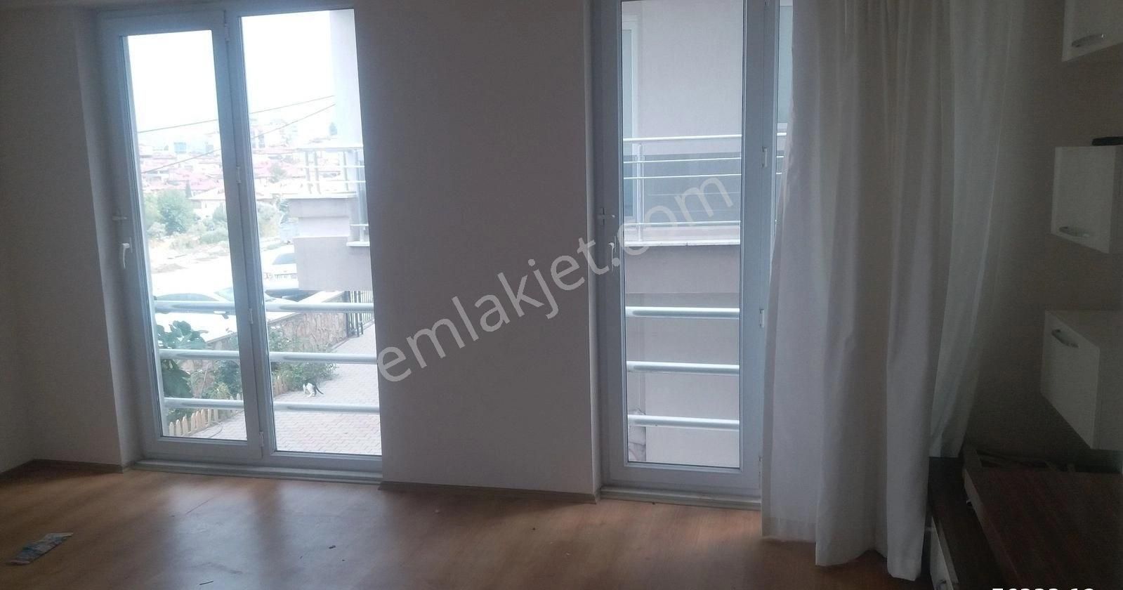 Bağbaşı Zeytinköy De 3+1 Kombili Hiç Kullanılmamış 9 Yıllık Kombili Arakat Üç Cepheli - Görsel 16