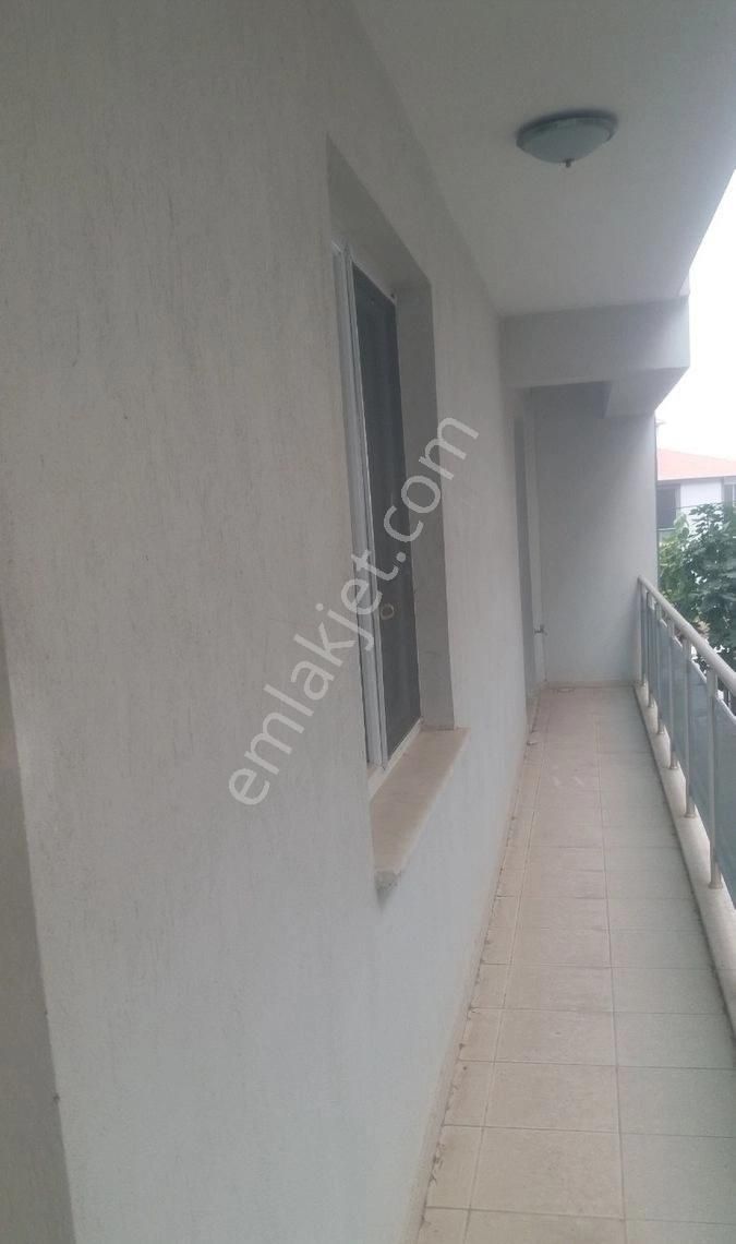 Bağbaşı Zeytinköy De 3+1 Kombili Hiç Kullanılmamış 9 Yıllık Kombili Arakat Üç Cepheli - Görsel 24