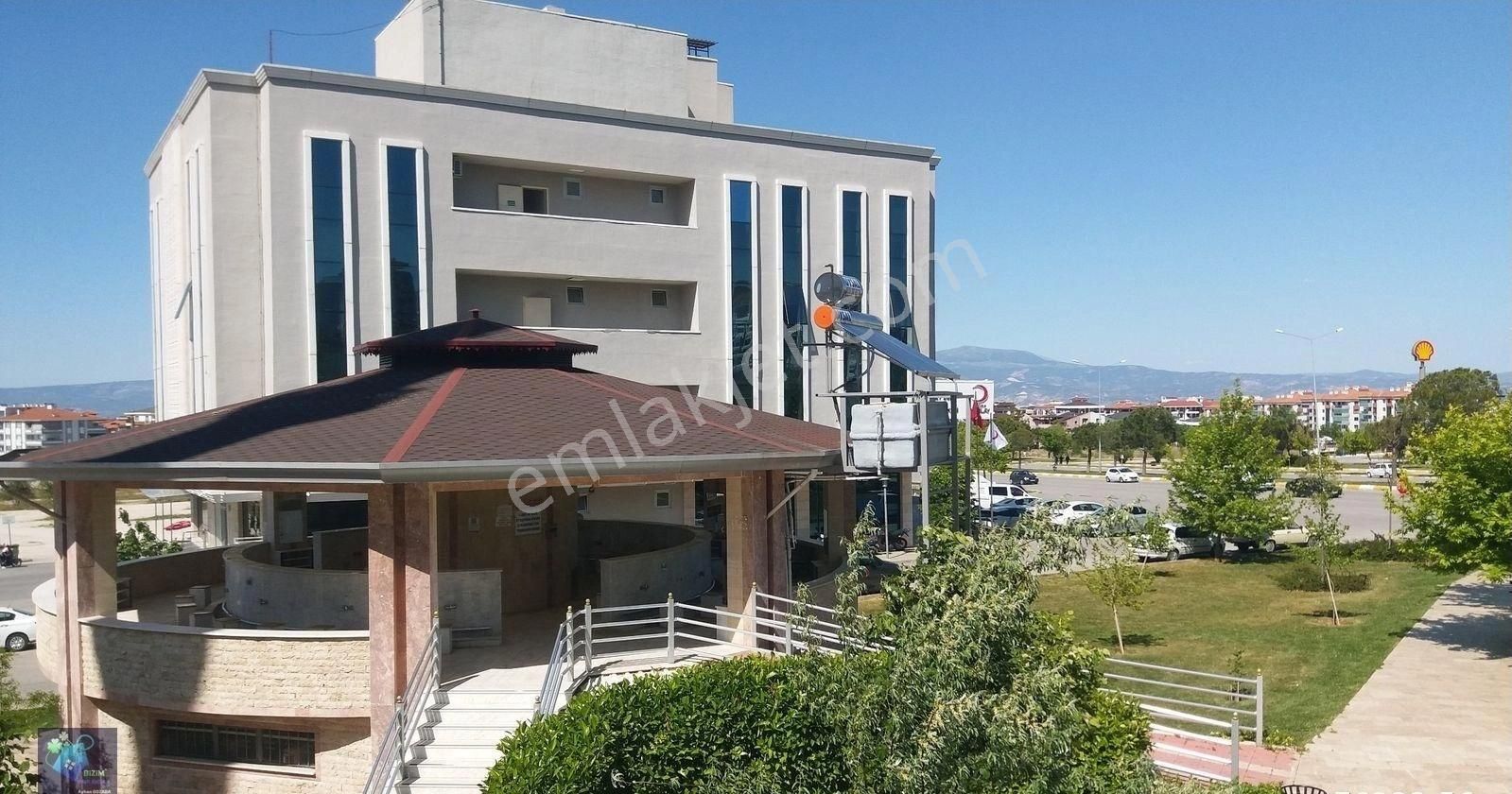 Sahibinden Üçler 800.yılda Pazarlıklı 3+1 Arakat İki Asansör Mantolama Engelliye Uygun - Görsel 17