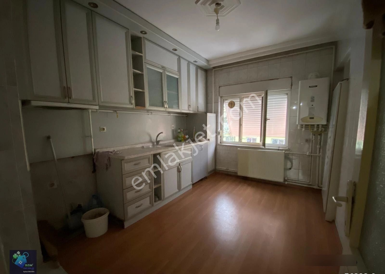 Sahibinden Komisyonsuz Pazarlıklı Atatürk Cad Köşe İşyerinede Uygun Asansörlü Balkon 3+1 Kombili - Görsel 2