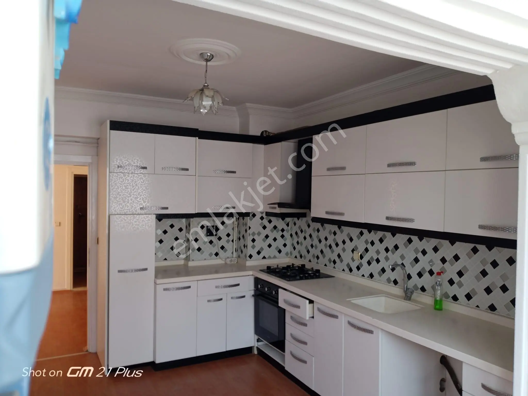 Tavukluk Ahçılarda En Üst Kat 3+1 Kiralık Daire - Görsel 11