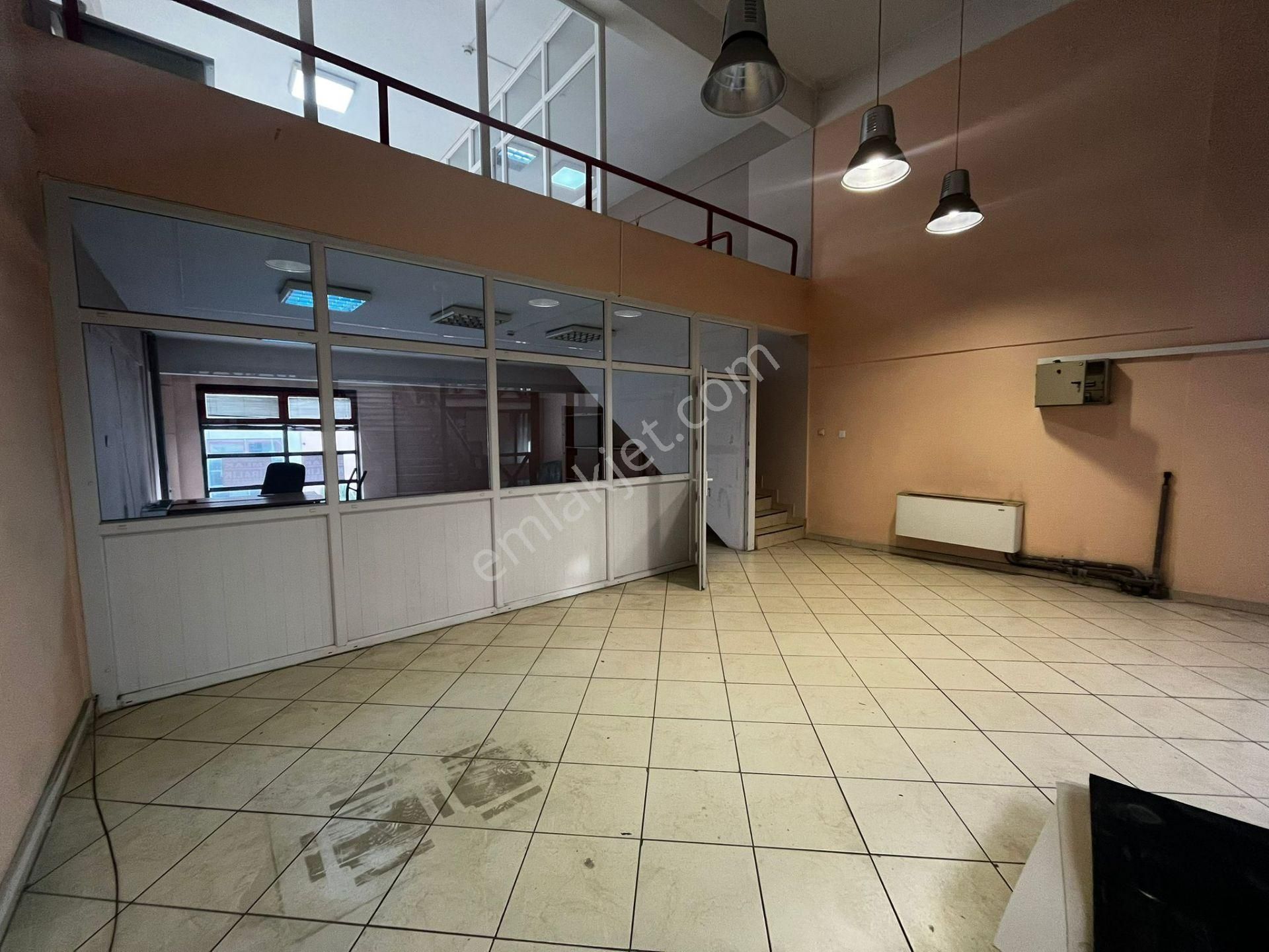 Em-of'tan Merkezi Konumda Yapılı 130 M2 Kiralık İş Yeri - Görsel 10