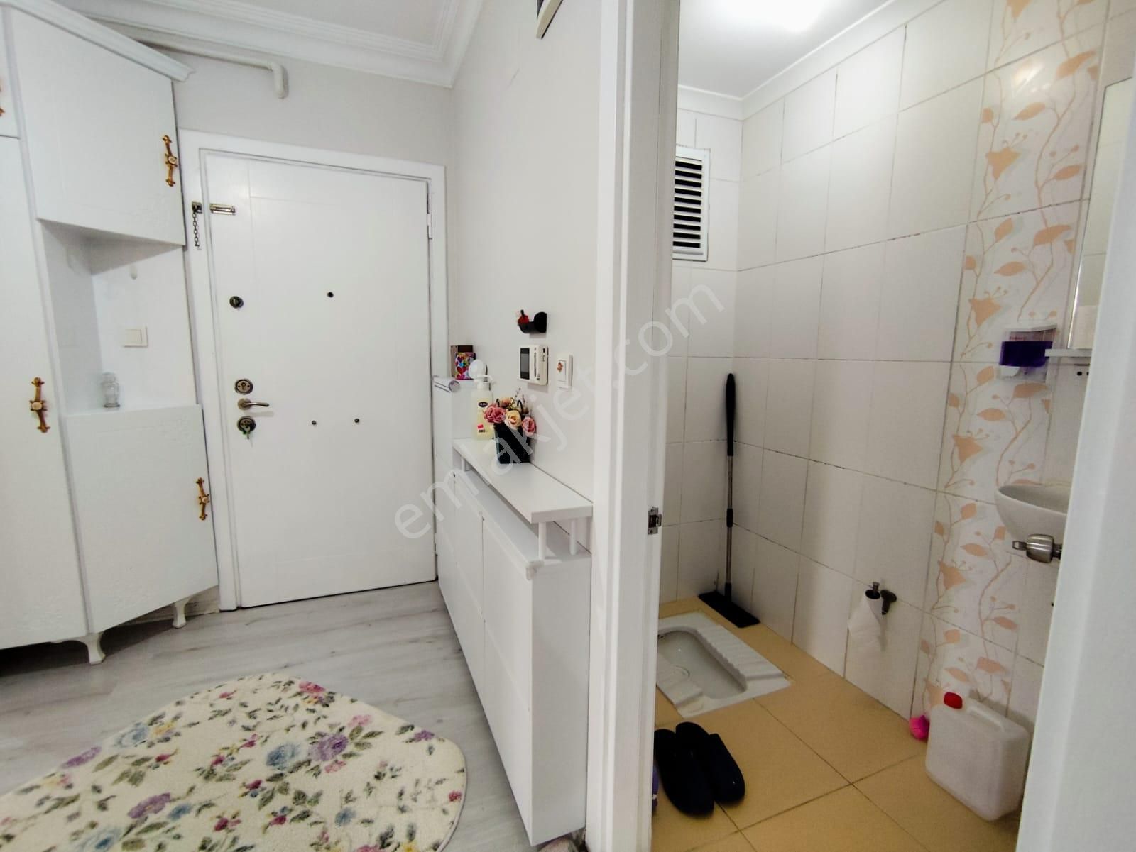 Mertcan Dan Gümüşpınar Mah Site İçi Kredi Limitsiz 3+1 Arakat - Balkonlu - Görsel 24