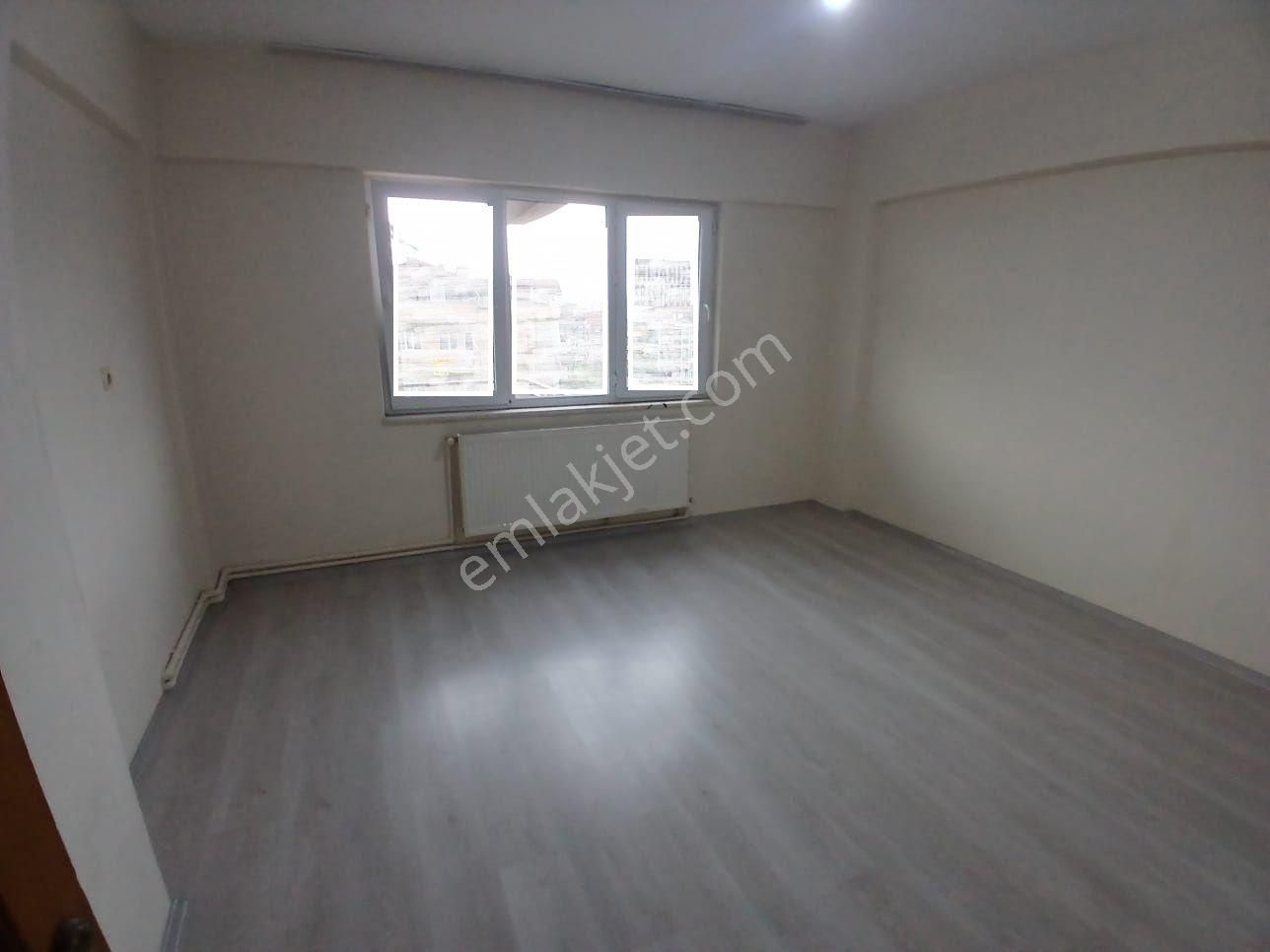 Ender Uysal Gayrimenkulden Yunusemre De 3+1 Geniş Kiralık Daire... - Görsel 4