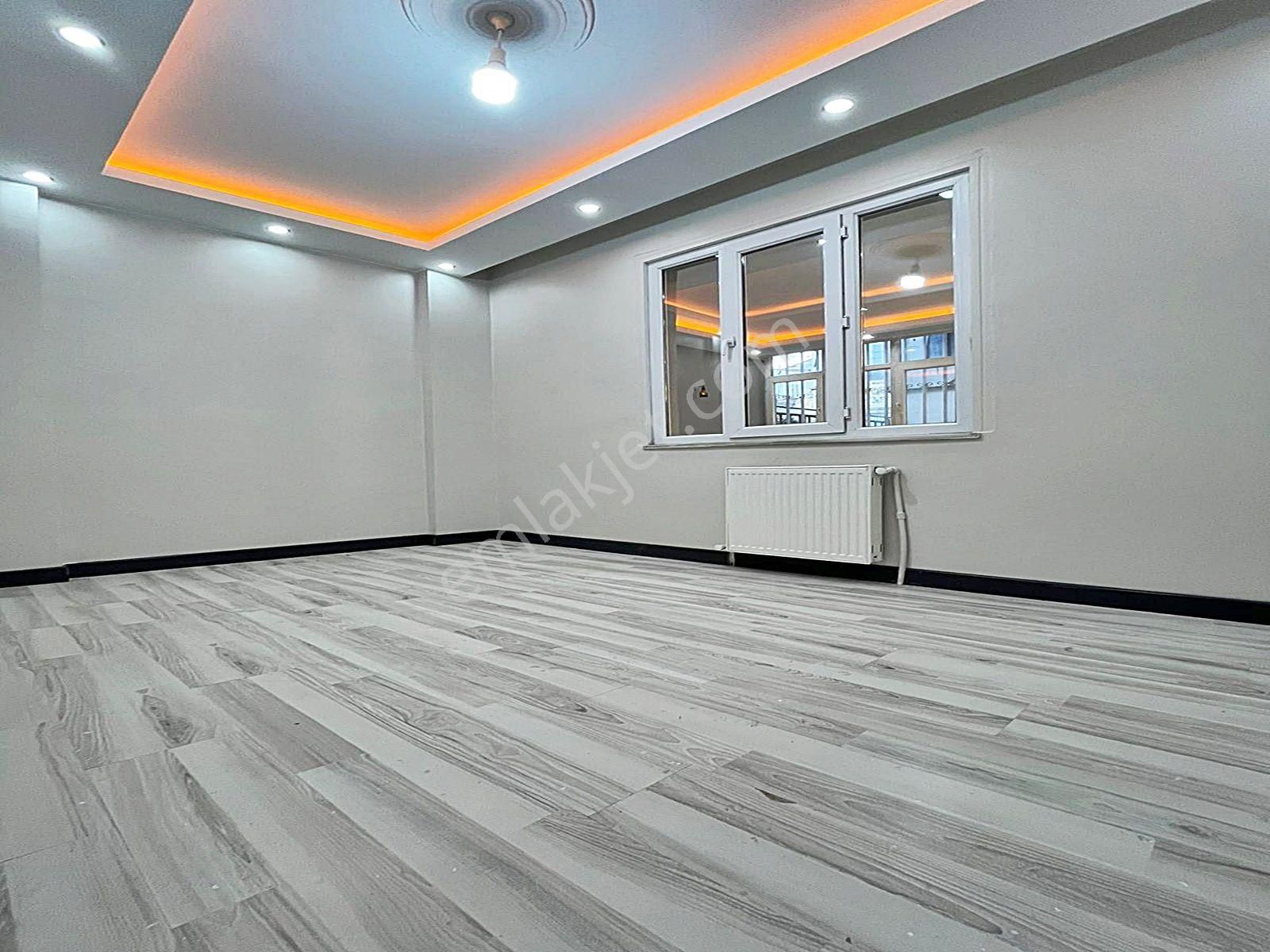 Esenyurt Kıraç Hürriyet Mahallesinde Geniş Balkonlu 3+1 Giriş Kat Daire !!! - Görsel 19