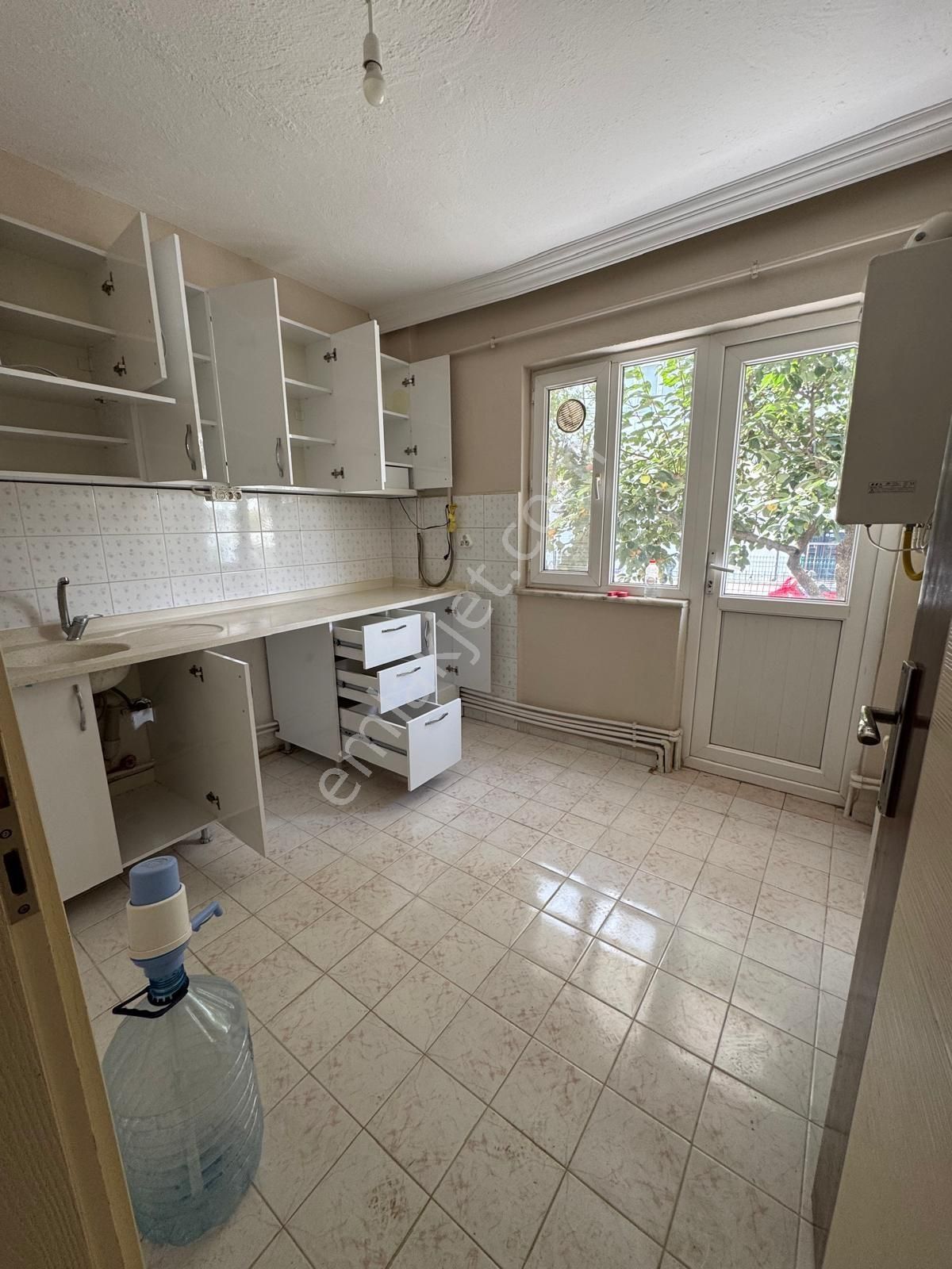 Çanakkale Kepez Kolin Otel Yanı Kiralık 2+1 Daire - Görsel 2