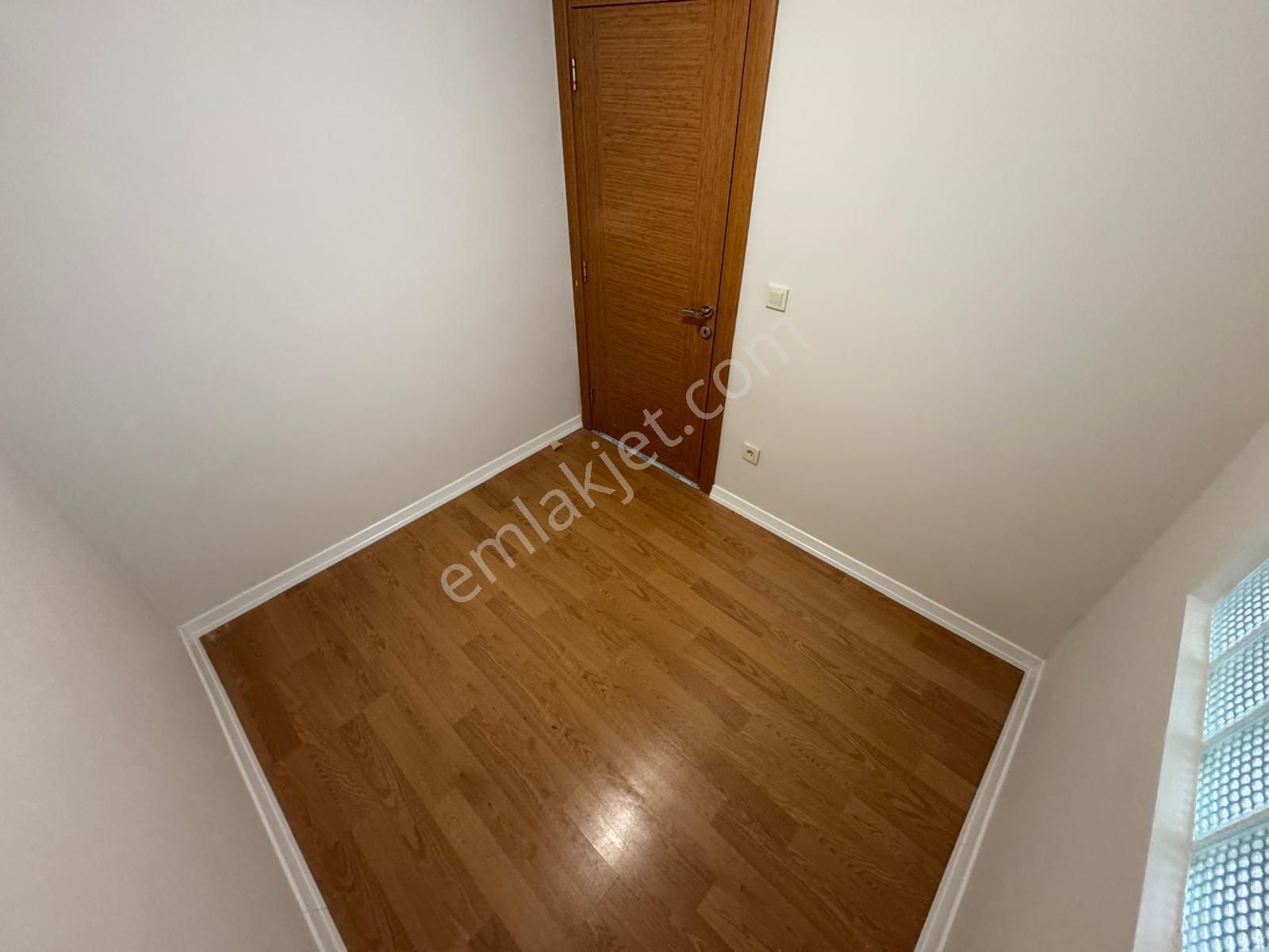 2+1 Ayrı Mutfak-ıskanlı- Boş! Ara Kat Asansörlü Çift Wc Ön Cephe - Görsel 12