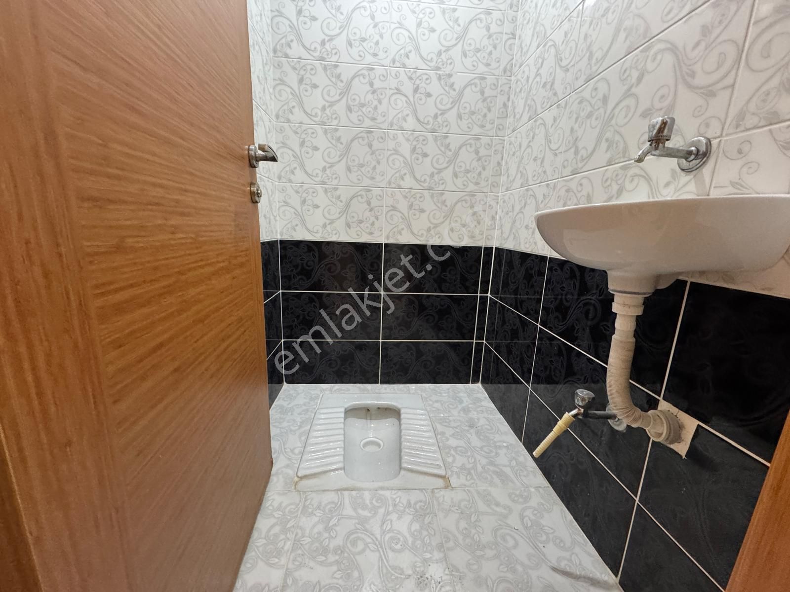 2+1 Ayrı Mutfak-ıskanlı- Boş! Ara Kat Asansörlü Çift Wc Ön Cephe - Görsel 20