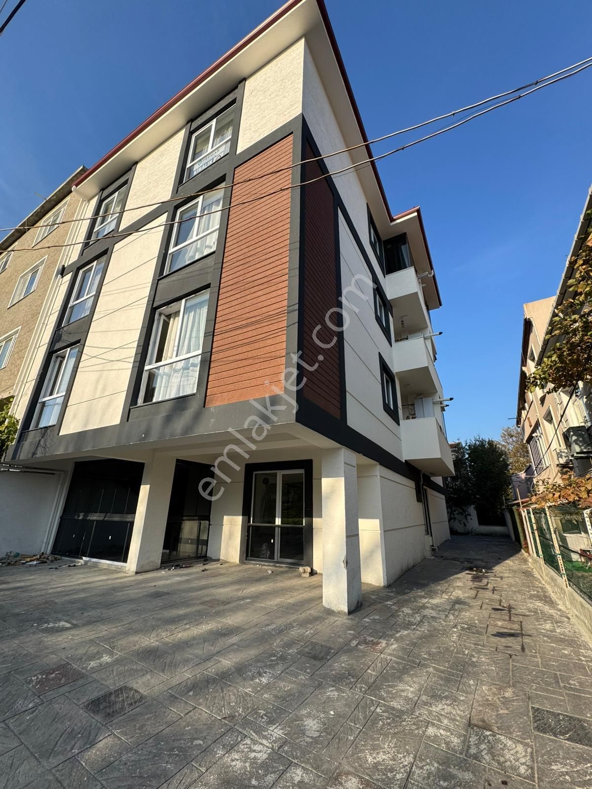 Hatip Mahallesınde Acıl Satılık 1+1 Sıfır Daire - Görsel 3