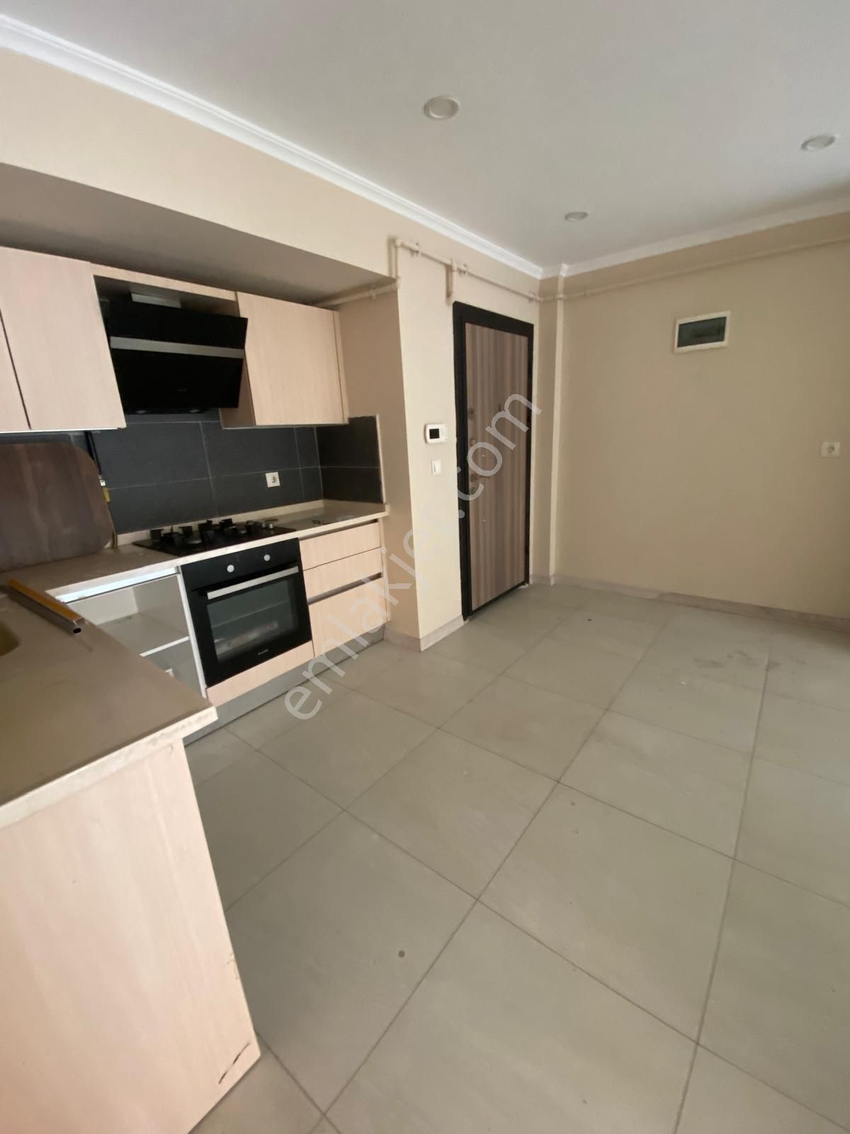 Çanakkale Merkez Kepez Atatürk Cad. Üzeri 1+1 Kiralık Daire - Görsel 3