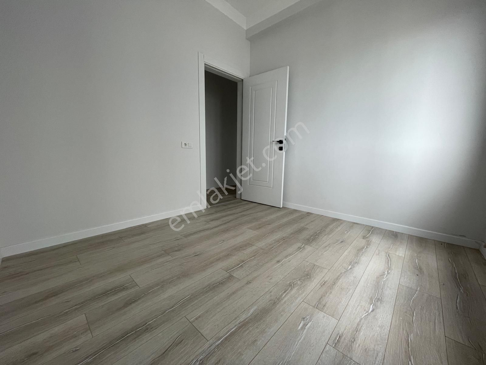 Didim Stadyum Mevkisinde Asansörlü Binada 2+1 Ara Kat Daire - Görsel 8