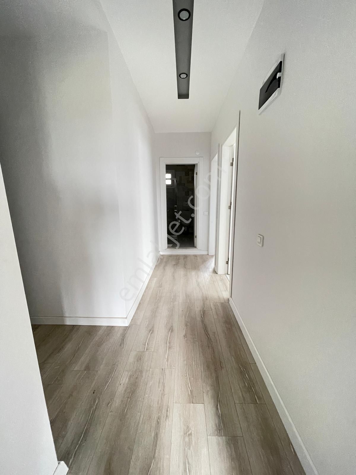 Didim Stadyum Mevkisinde Asansörlü Binada 2+1 Ara Kat Daire - Görsel 4