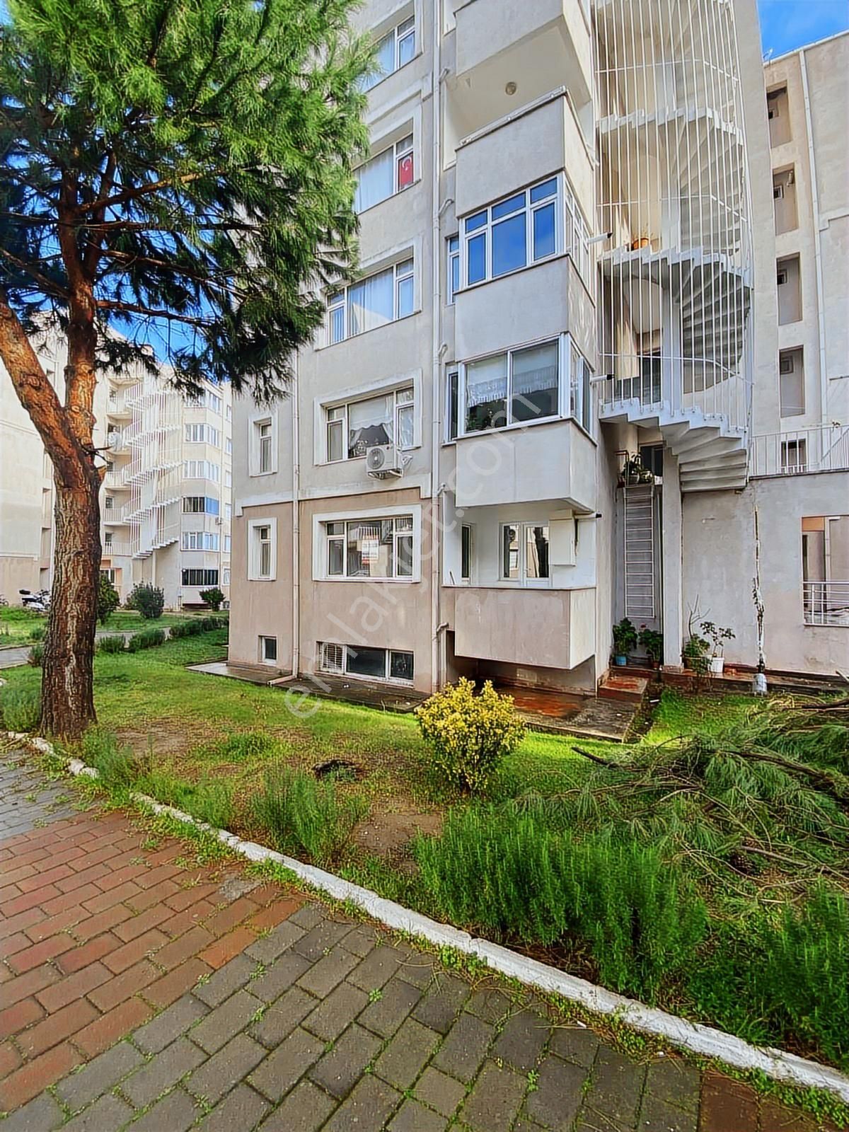 Çanakkale Merkez Esenler Barışkent Sit. 3+1 Kiralık Daire - Görsel 19