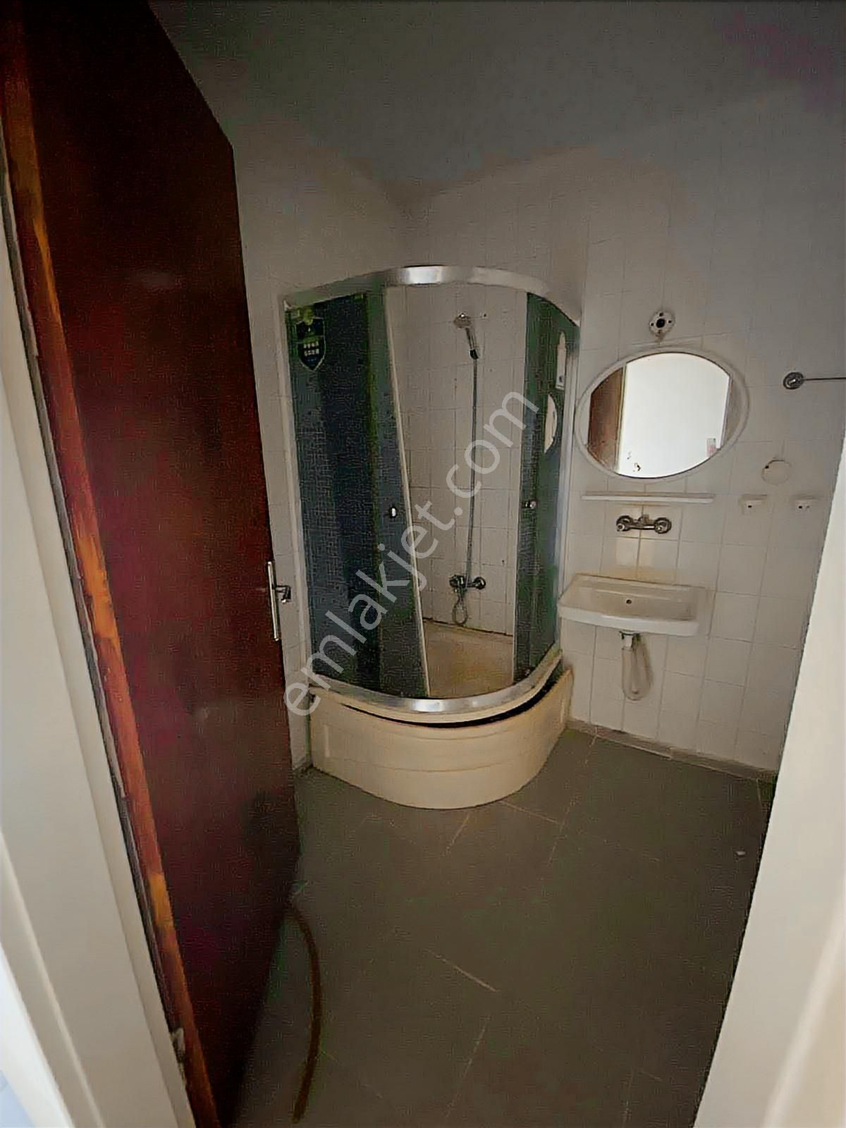 Çanakkale Merkez Esenler Barışkent Sit. 3+1 Kiralık Daire - Görsel 8