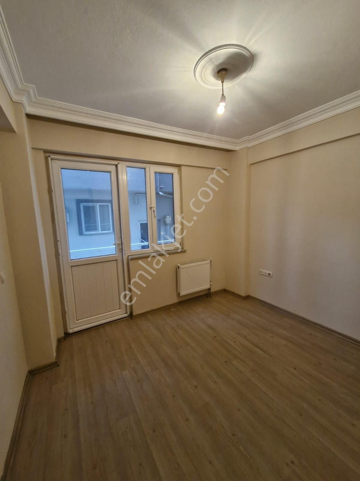 Çanakkale Merkez Barbaros Mah. 2+1 Kiralık Daire - Görsel 3