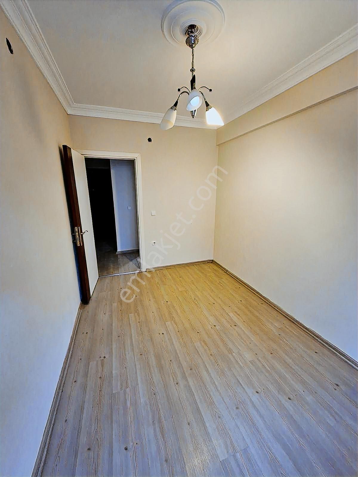 Çanakkale Merkez Barbaros Mah. 2+1 Kiralık Daire - Görsel 15