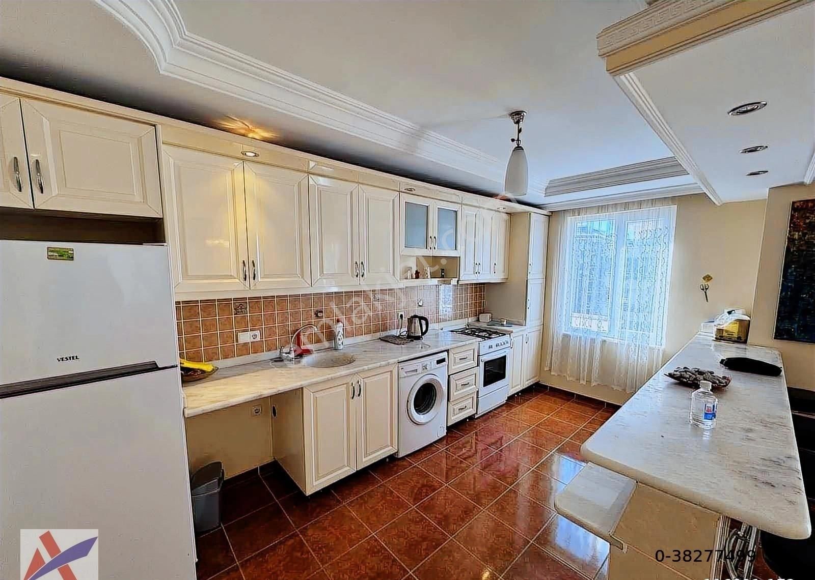 Barbaros Cad. Acil Satılık 2+1 Eşyalı Daire Denize 100m - Görsel 33