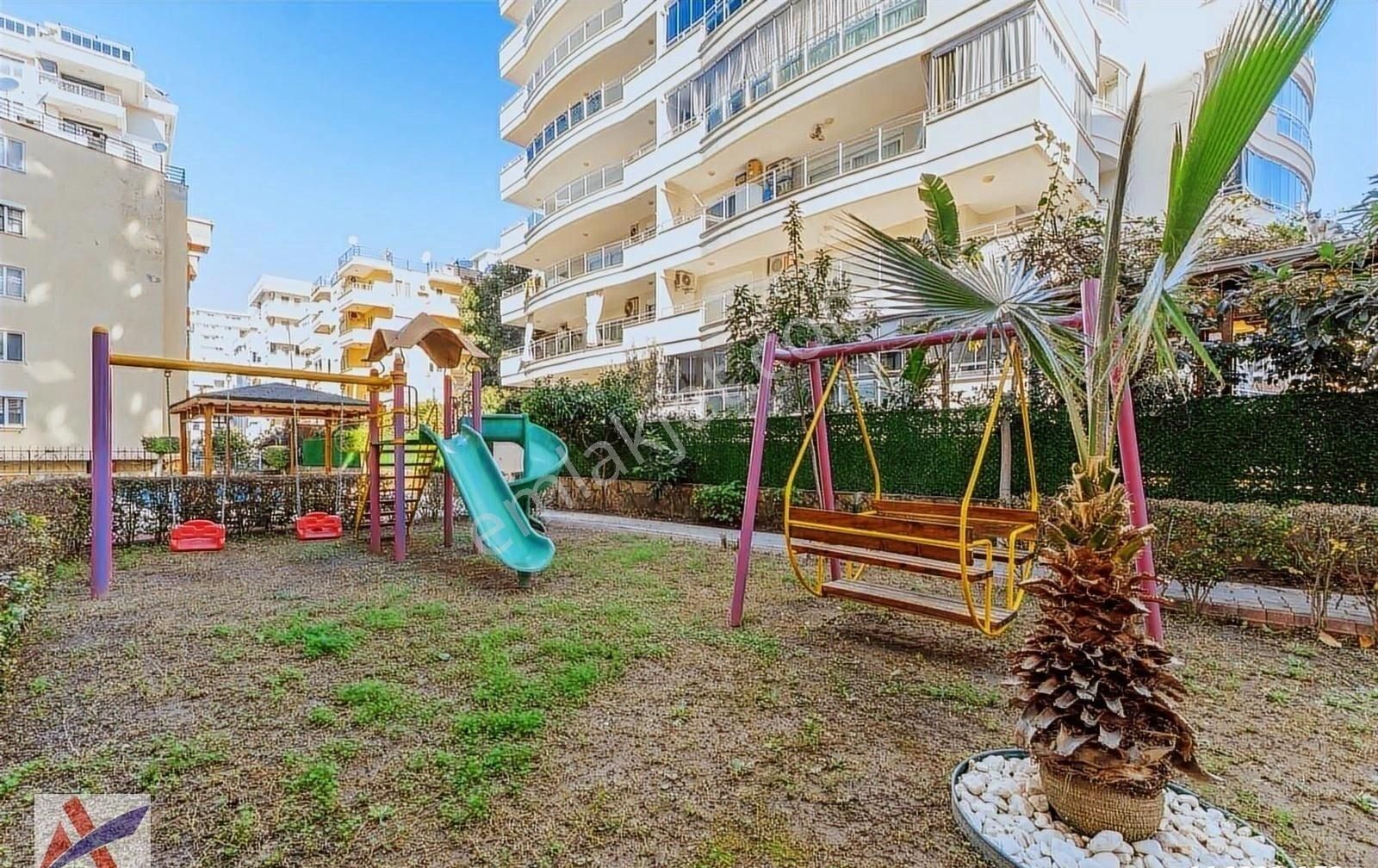 Barbaros Cad. Acil Satılık 2+1 Eşyalı Daire Denize 100m - Görsel 29