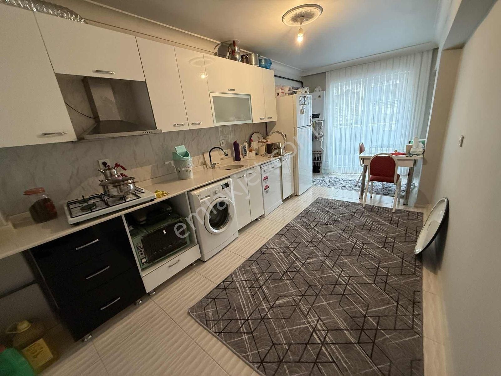 Yeni Bayındır'da Asansörlü İskanlı Ara Kat Masrafsız 3+1 Daire - Görsel 28