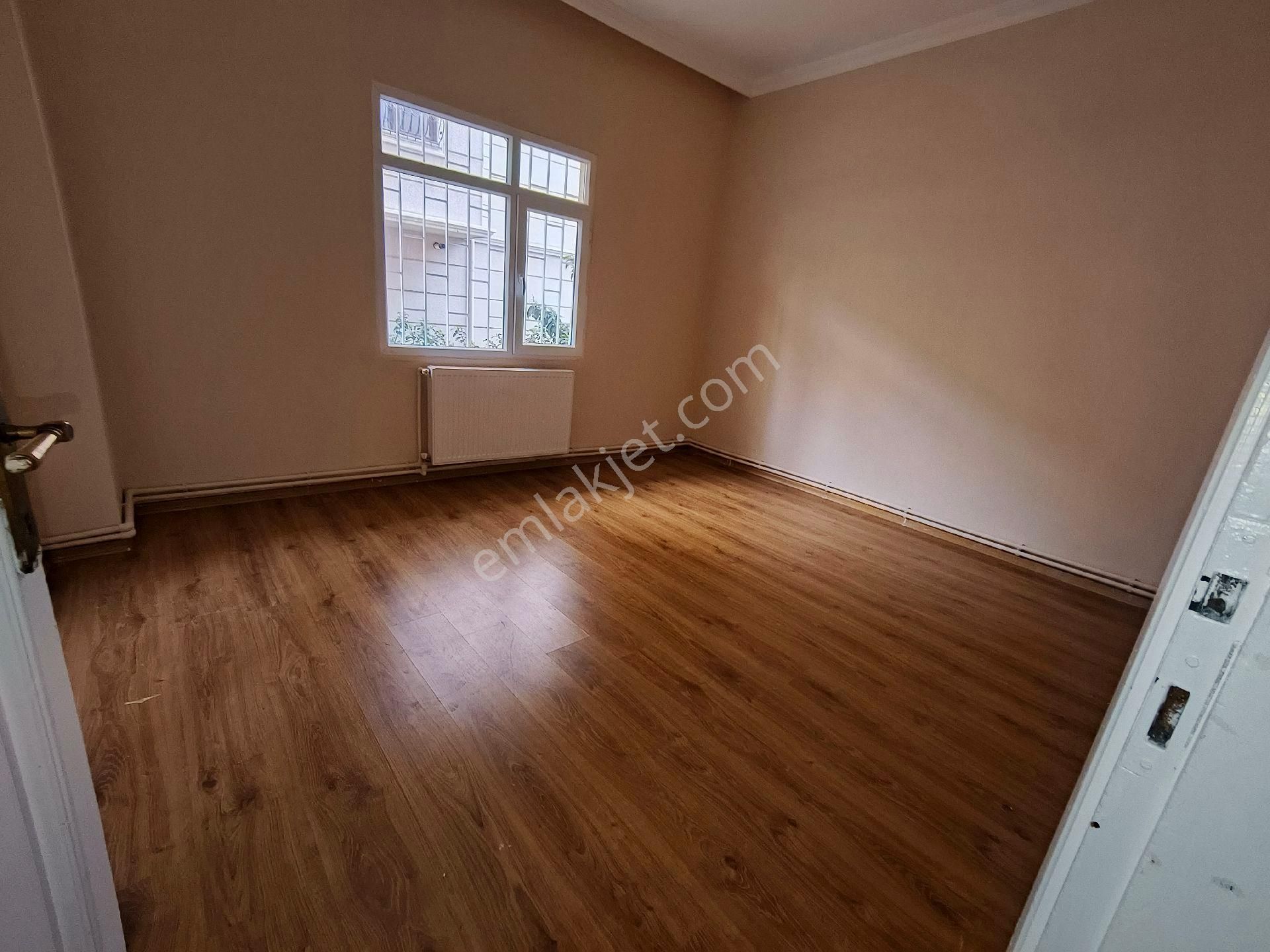 Güneyden Metroya 5 Dakika Yürüme 1+1.65 M2 Y.giriş Daire - Görsel 4