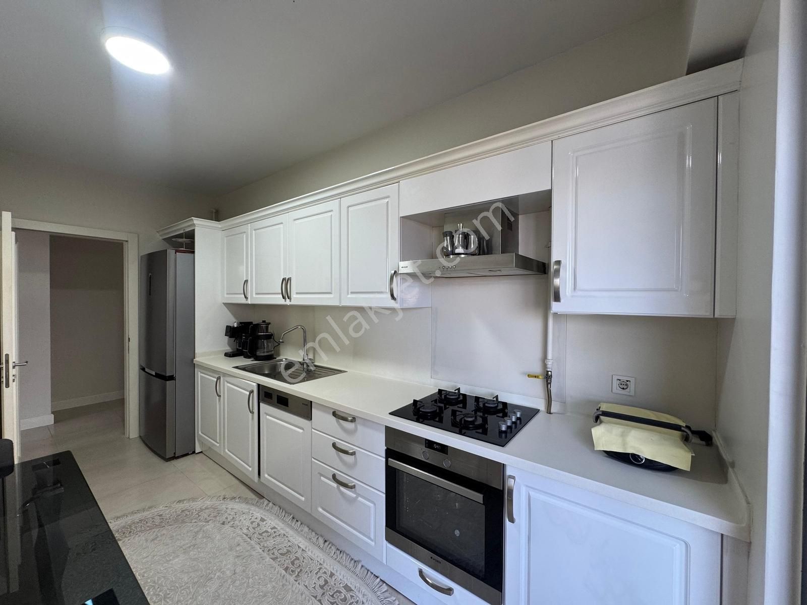 Sınırlı Süre Site İçerisinde Özel Kat Planlı Teraslı Geniş Daire - Görsel 32