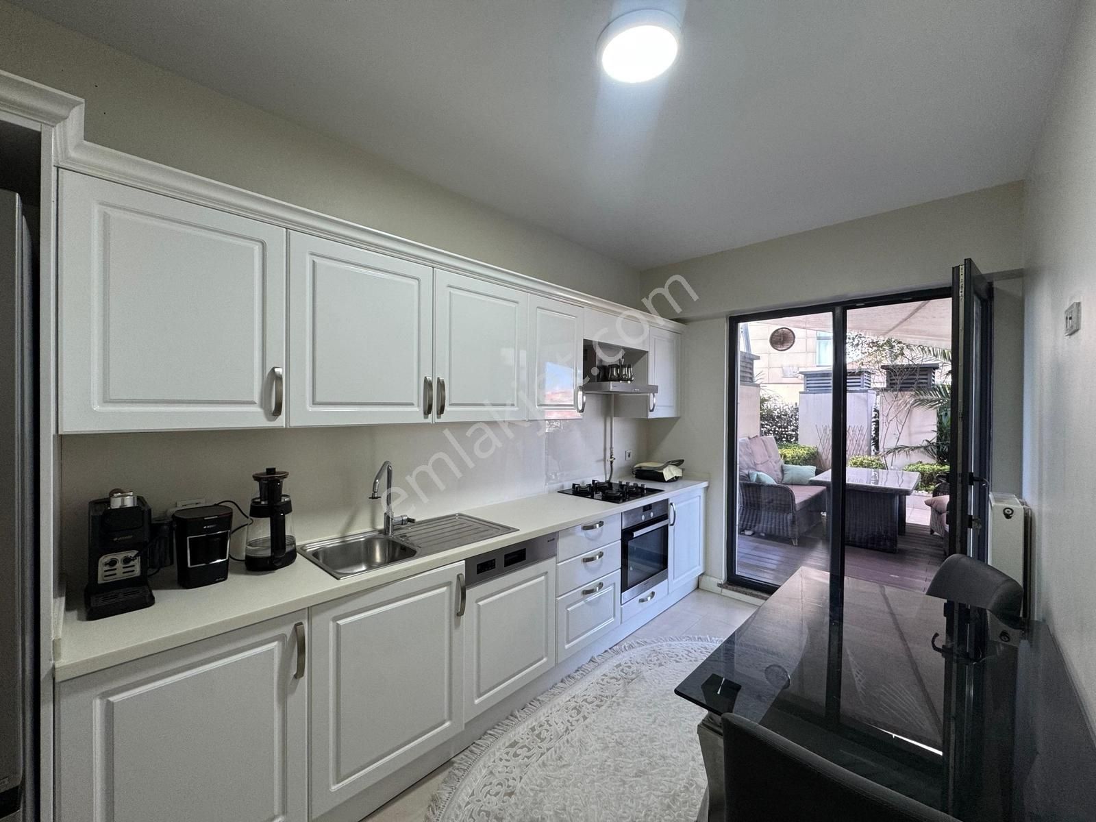 Sınırlı Süre Site İçerisinde Özel Kat Planlı Teraslı Geniş Daire - Görsel 13