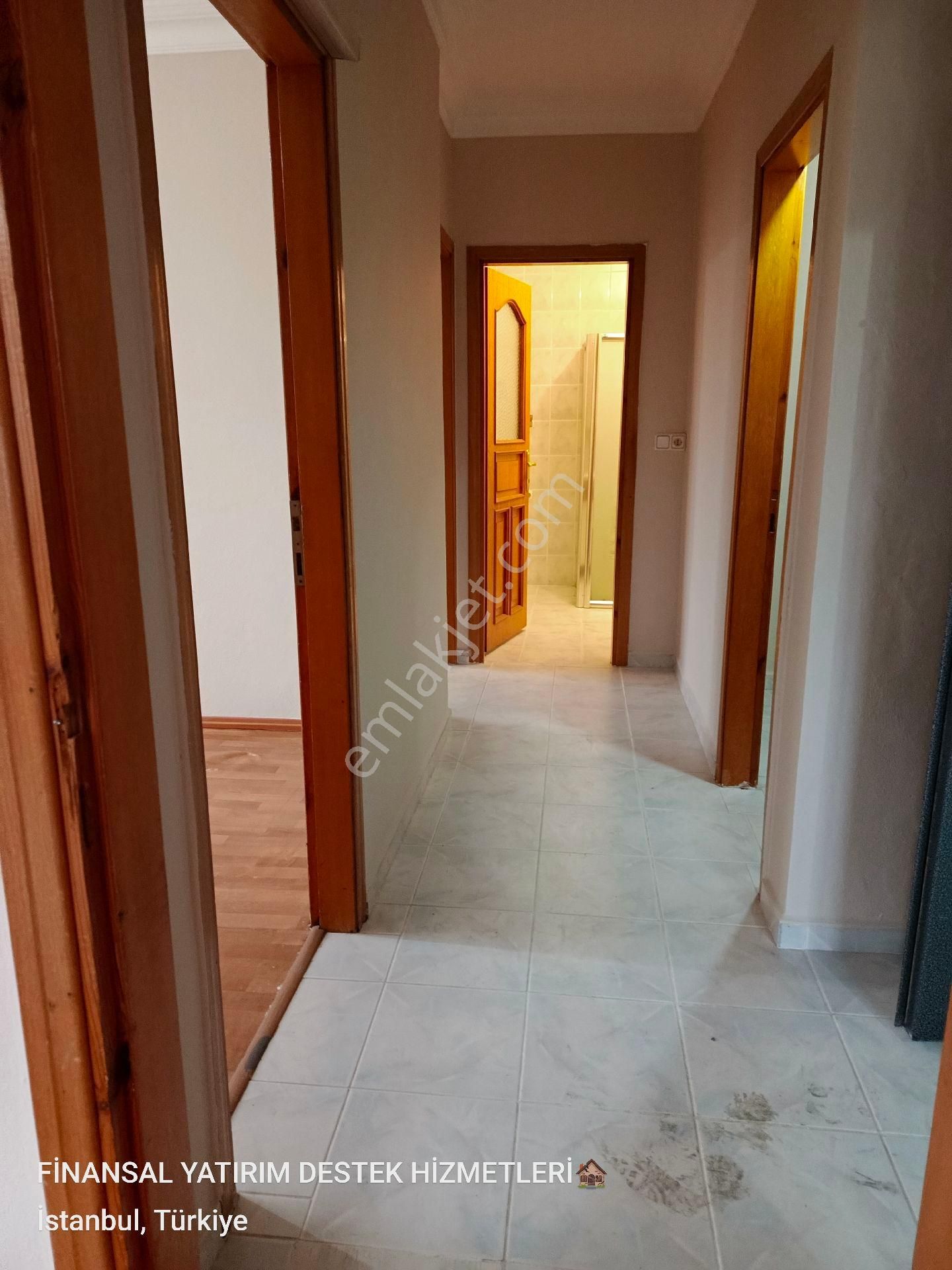 Ümraniye Çakmak Mahallesi İkbalcaddesi Kiralık Daire Ev 2+1 100 Metre Temiz Daire Metro Yürüme - Görsel 13